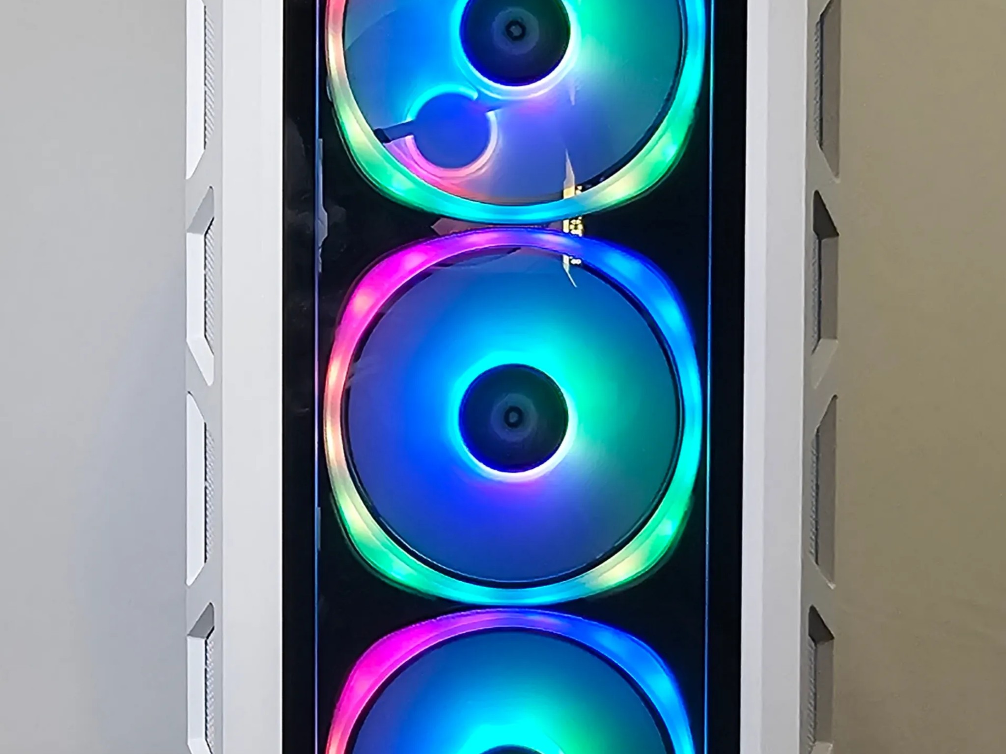 RTX 4060 8GB / Ryzen 5 5500 / 32GB DDR4 / 1TB SSD / Wi-Fi + BT /ɢᴜᴀʀᴅɪᴀɴ