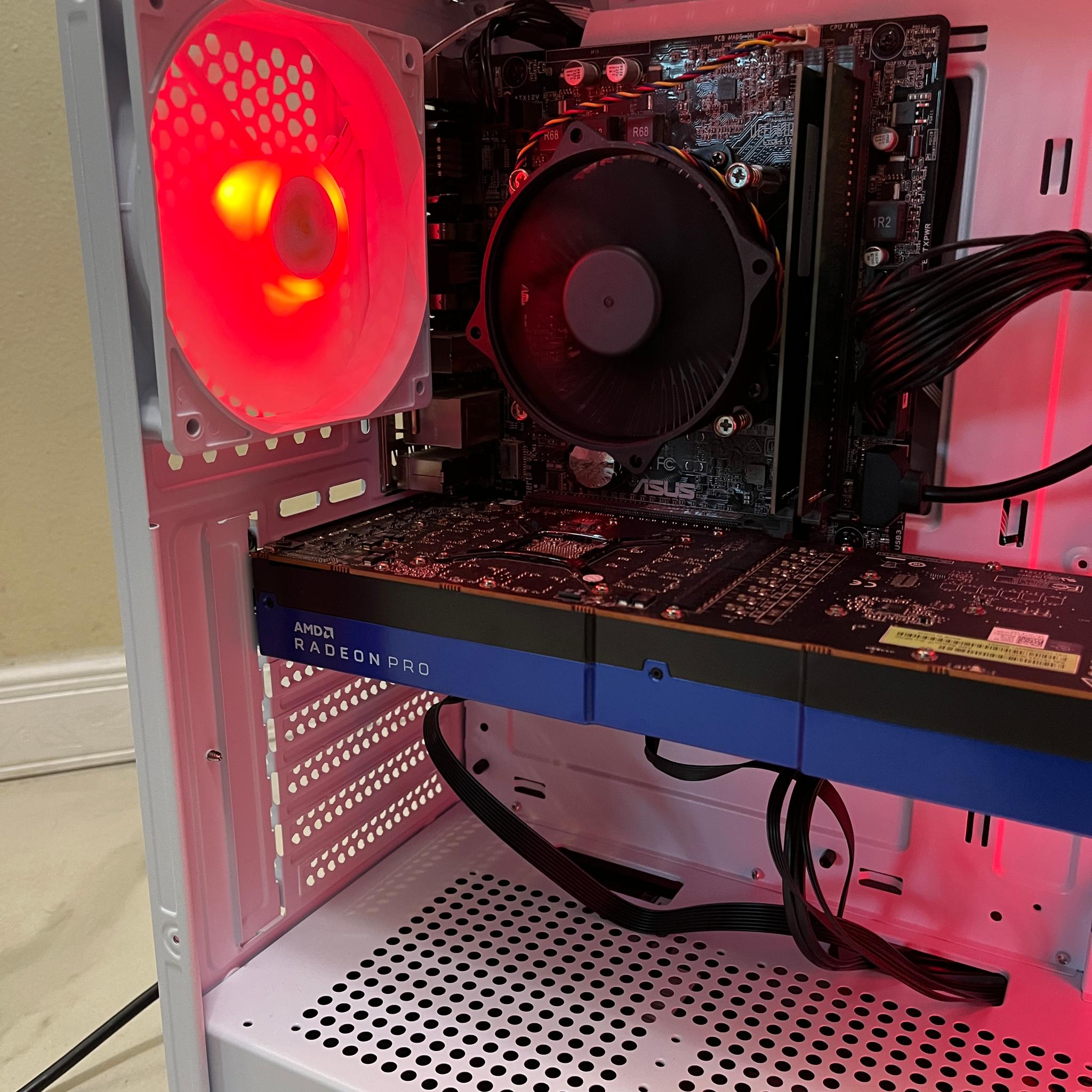 🟠🔥 Intel i5-6600, AMD W5700 8GB, 12GB RAM,  500 GB SSD, High Performance RGB Gaming PC 🖥️🟢