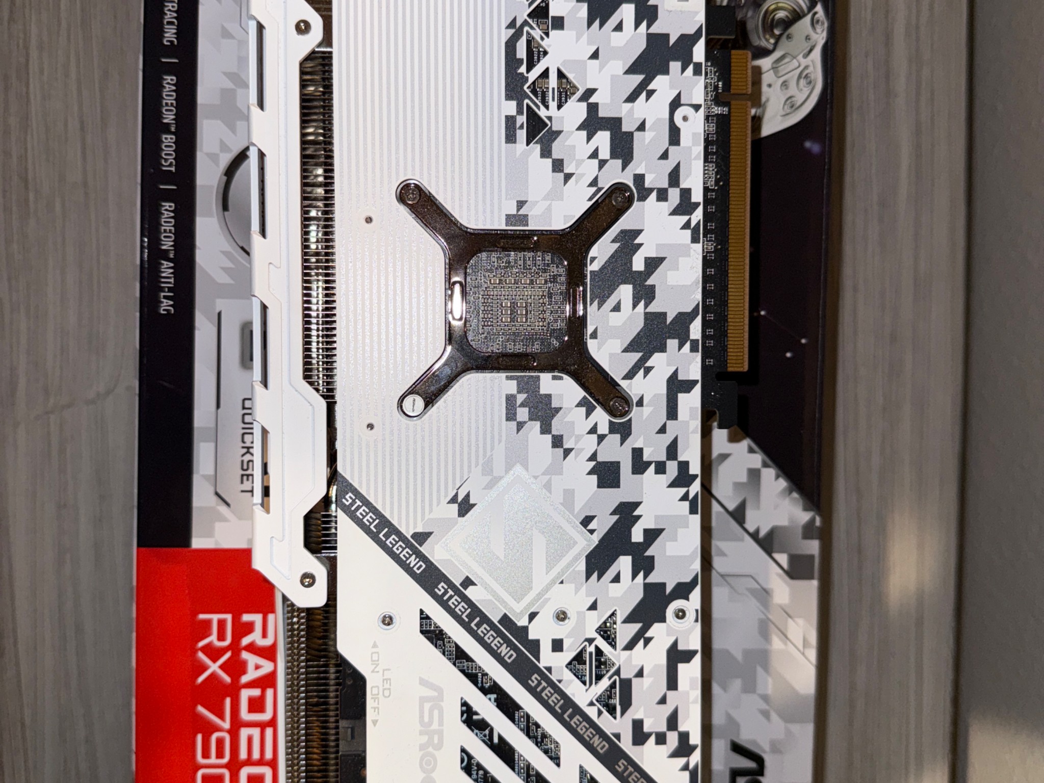 7900 GRE - ASROCK Steel Legend OC
