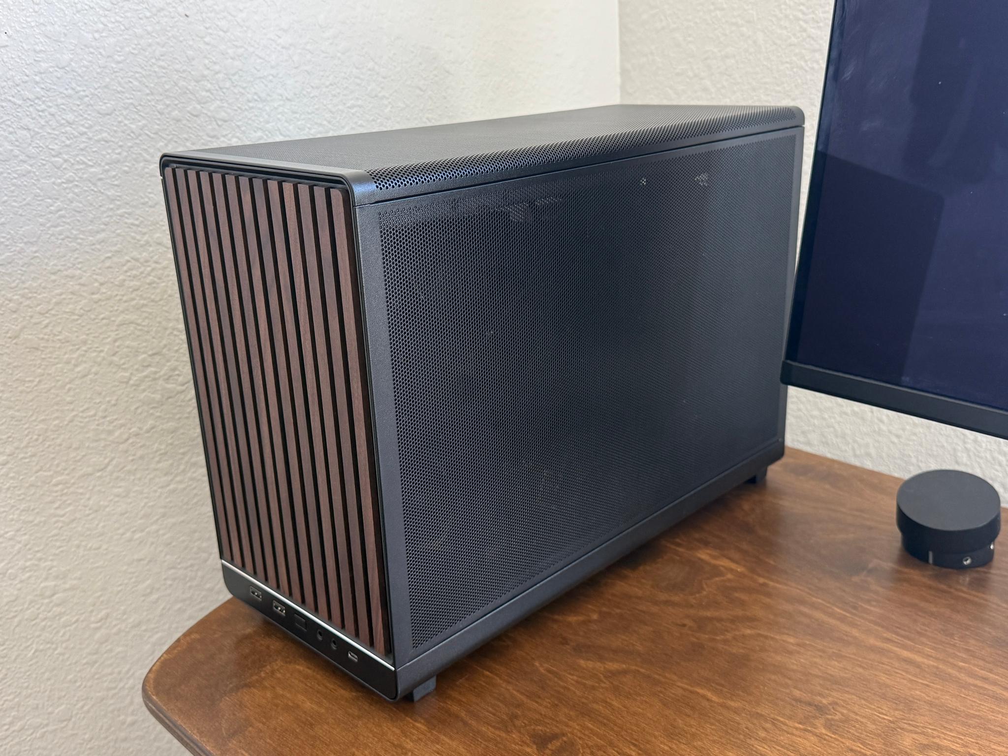 Radeon RX 9070 XT Custom Gaming PC - Ryzen 9 9950X3D, 32GB RAM, 2TB NVMe SSD