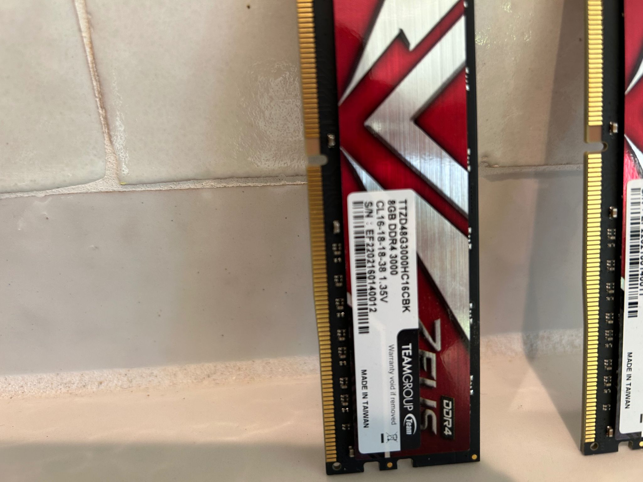 TEAMGROUP T-Force Zeus DDR4 16GB Kit (2 x 8GB) 3000MHz (PC4 24000) CL16 Desktop Gaming Memory Module