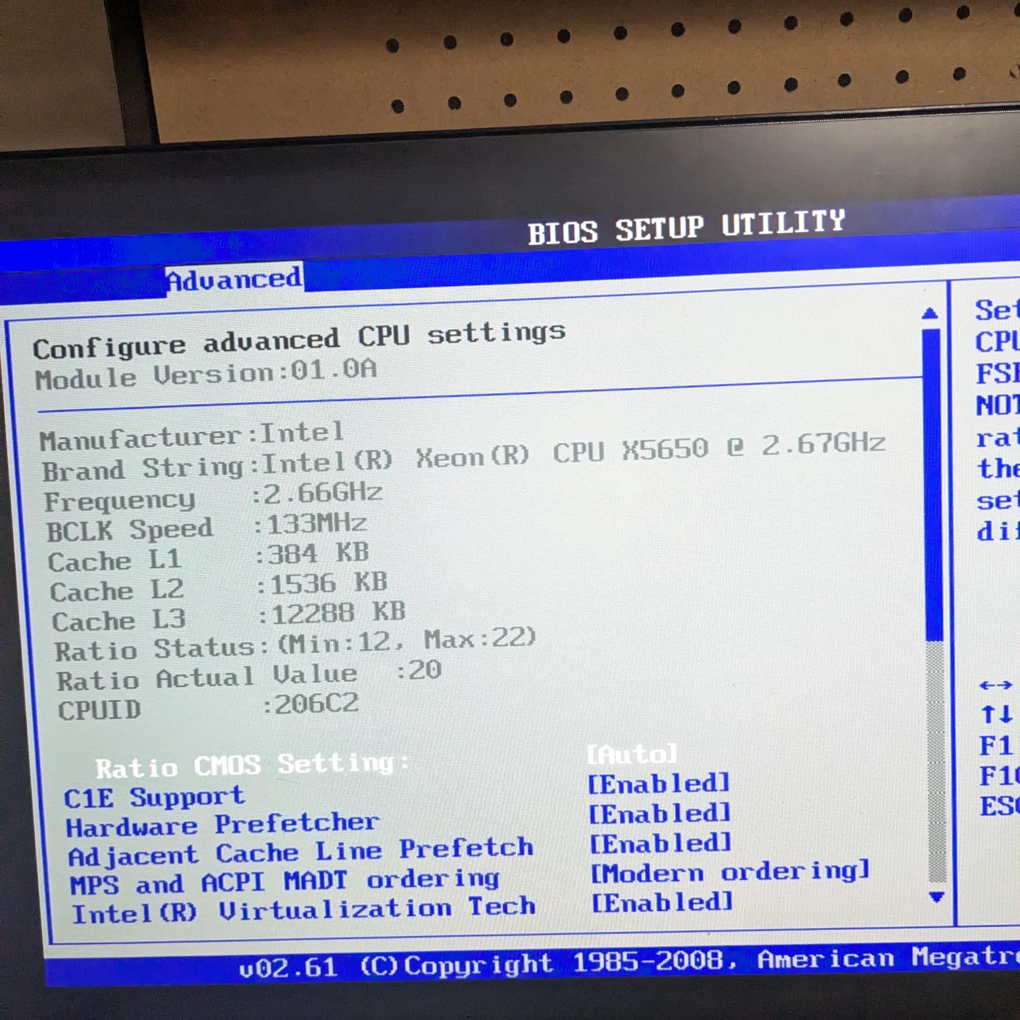 Dual CPU! 12 Cores, 24 Threads, Asus Z8NA-D6C server motherboard + 2x X5650 + 4GB RAM + 1GB GPU