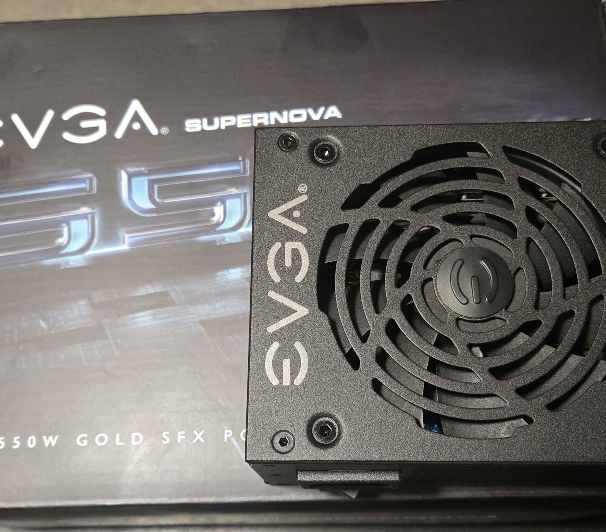 EVGA SuperNova 550 GM SFX