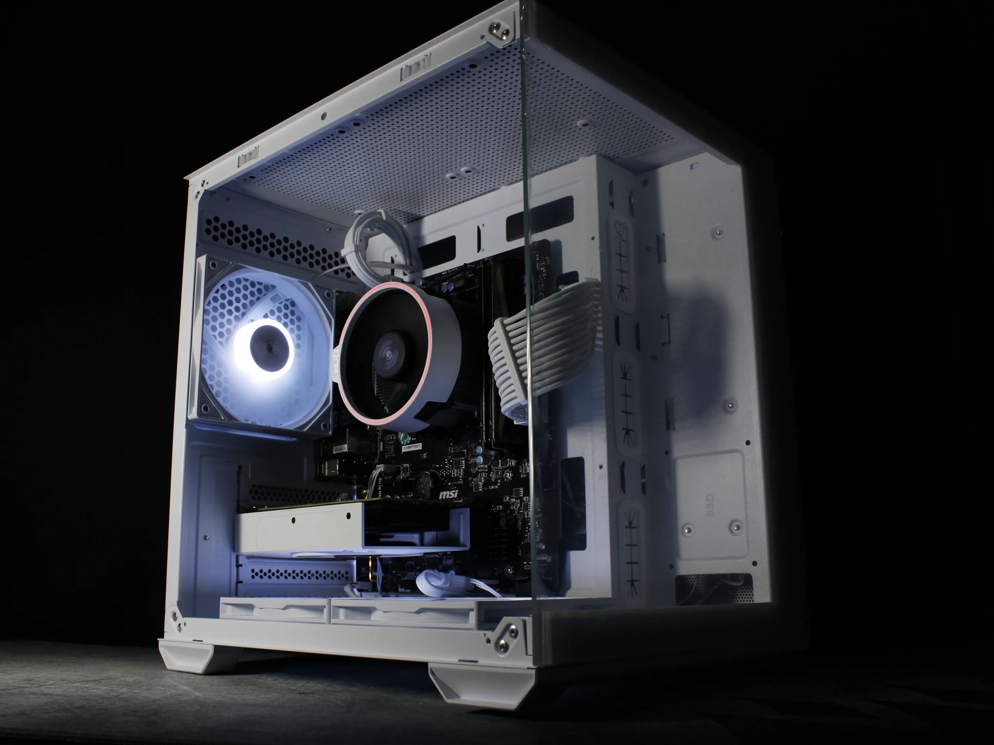 🤍 White Gaming PC [Ryzen 7] [GTX 1650] [16GB RAM]