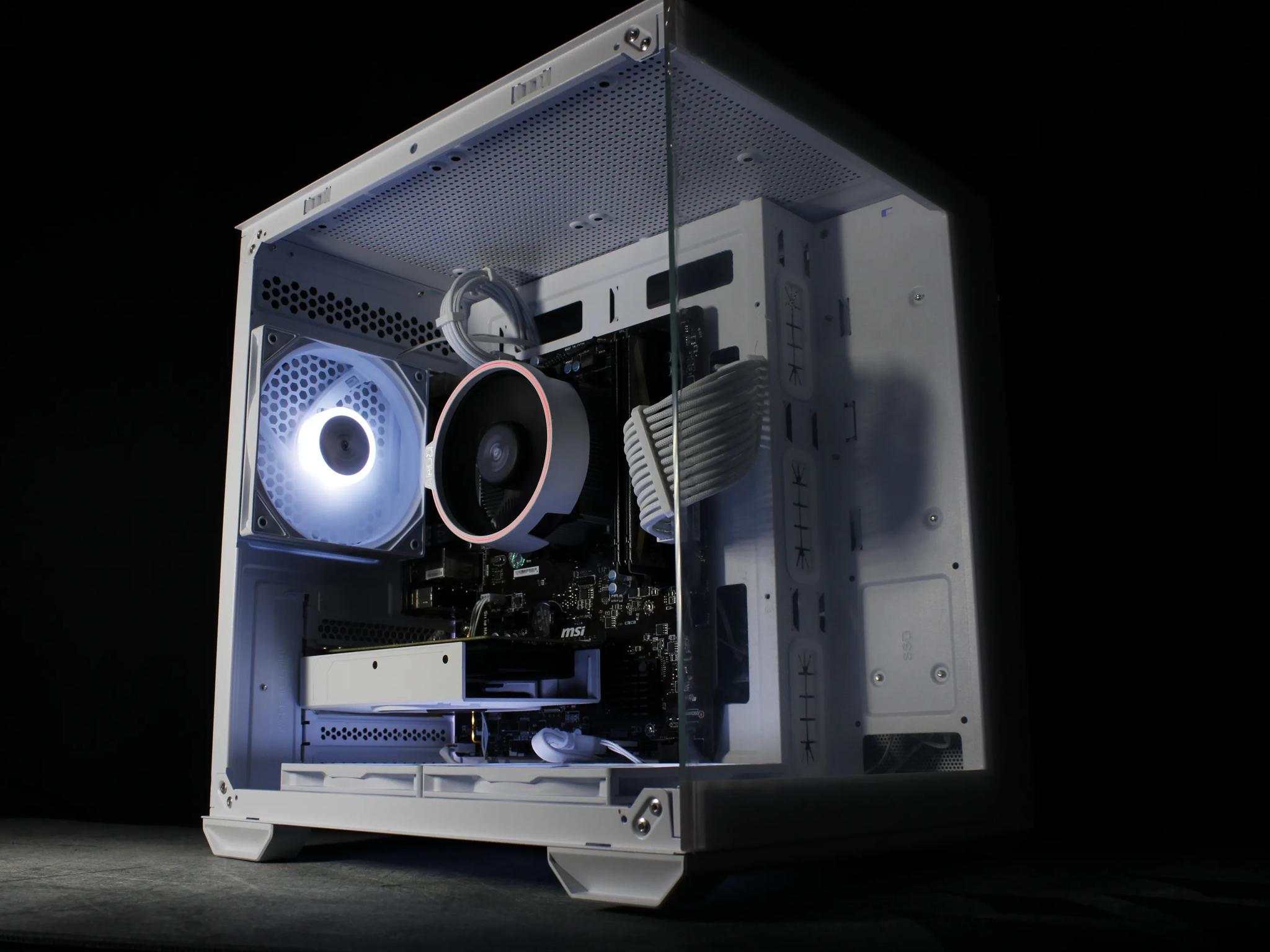 🤍 White Gaming PC [Ryzen 7] [GTX 1650] [16GB RAM]