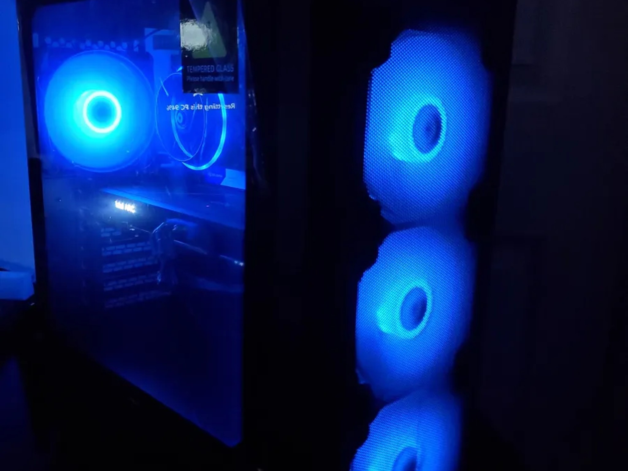 Phanteks Intel Core i7, 16GB RAM, ARC A750, PCIe 4.0 2TB, 1440p Gaming PC
