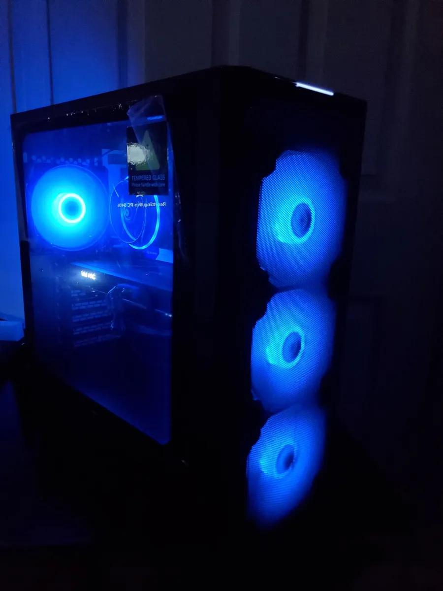 Phanteks Intel Core i7, 16GB RAM, ARC A750, PCIe 4.0 2TB, 1440p Gaming PC