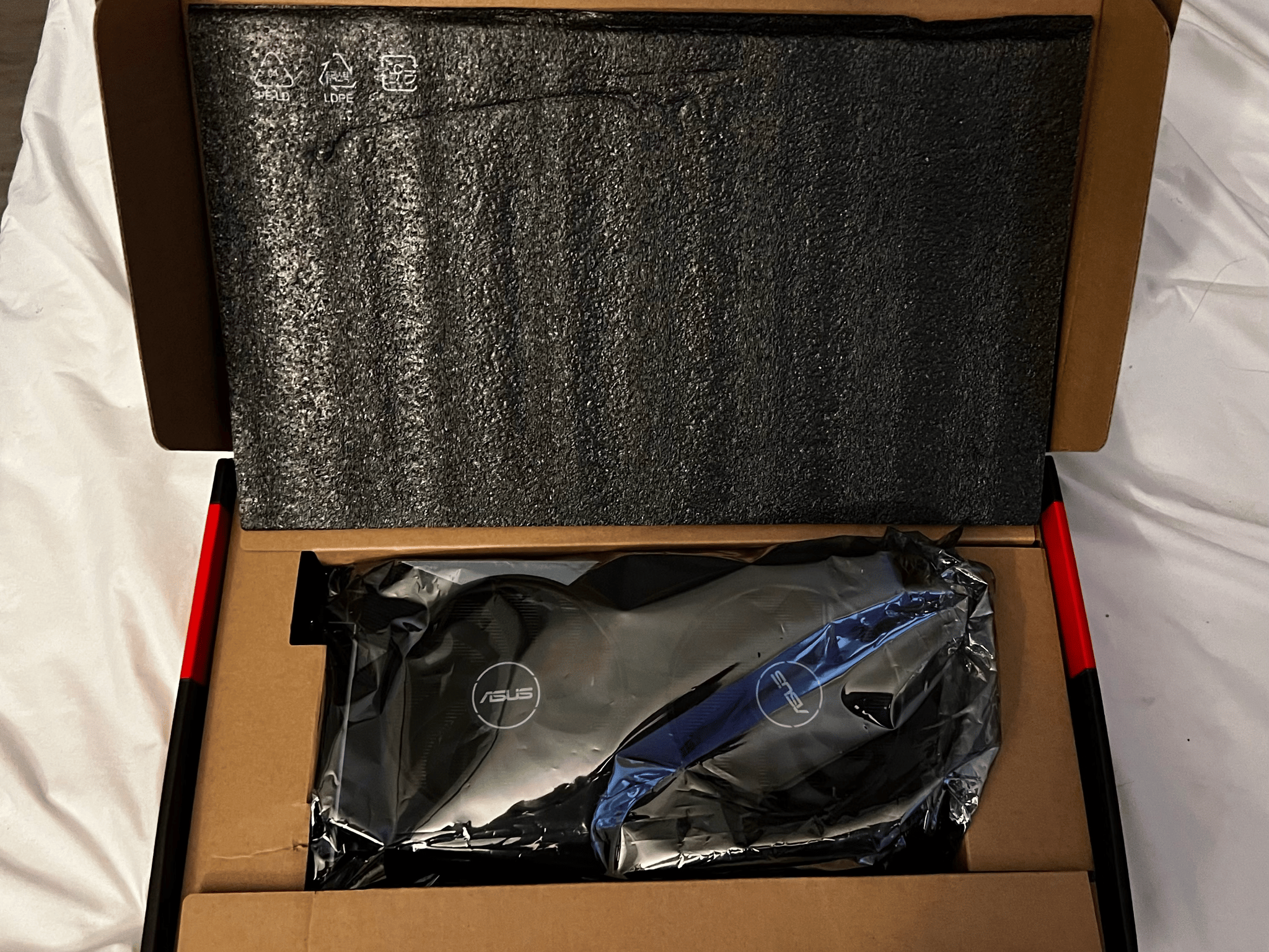 ASUS Radeon RX 6600