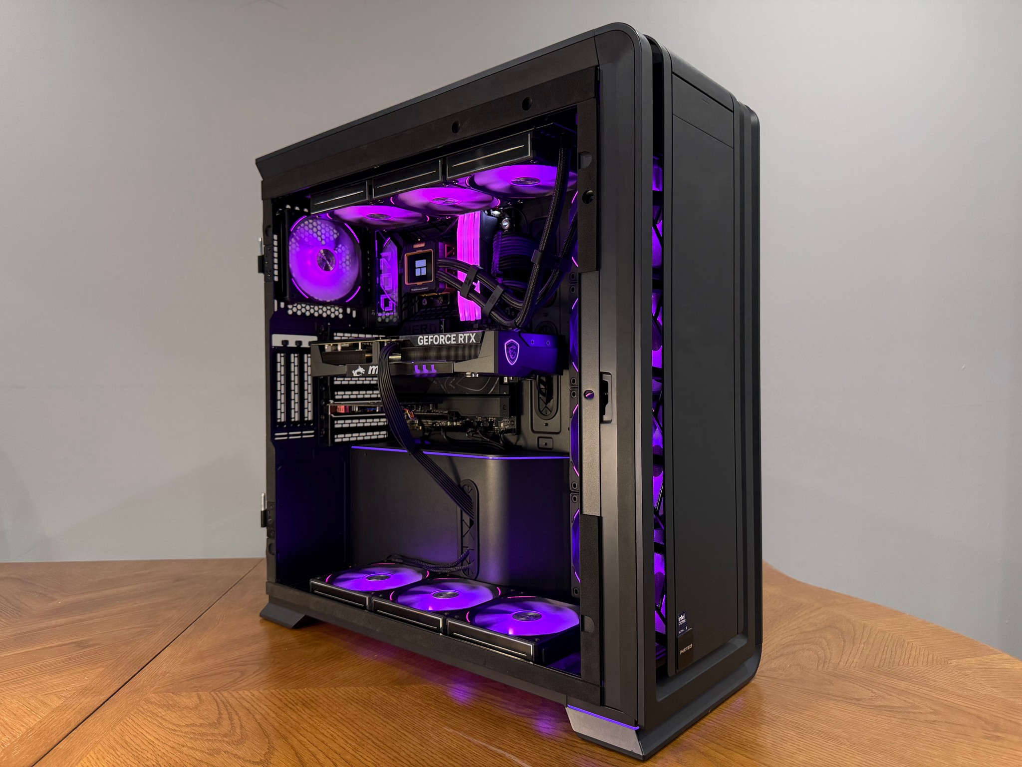 ULTIMATE RTX 5080 Gaming & AI Workstation | Ultra 9 285K | 64GB DDR5 | 11TB