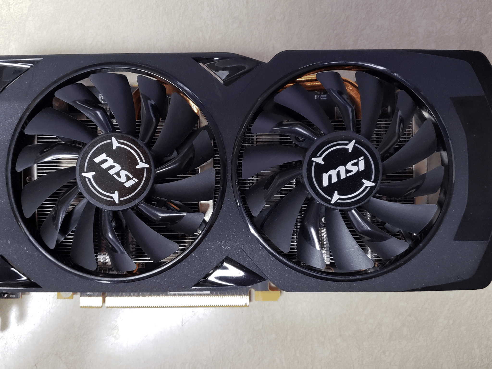 XFX RX 570 4gb Graphics card