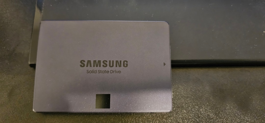 Samsung 870 QVO SSD 8TB | Jawa