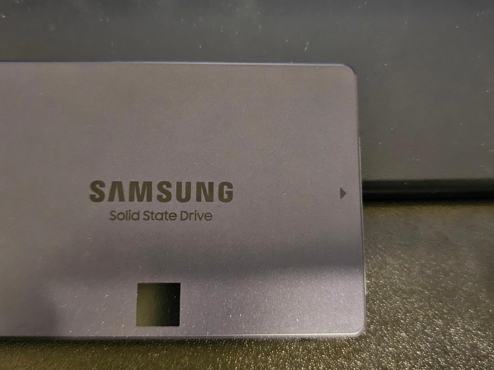 Samsung 870 QVO SSD 8TB
