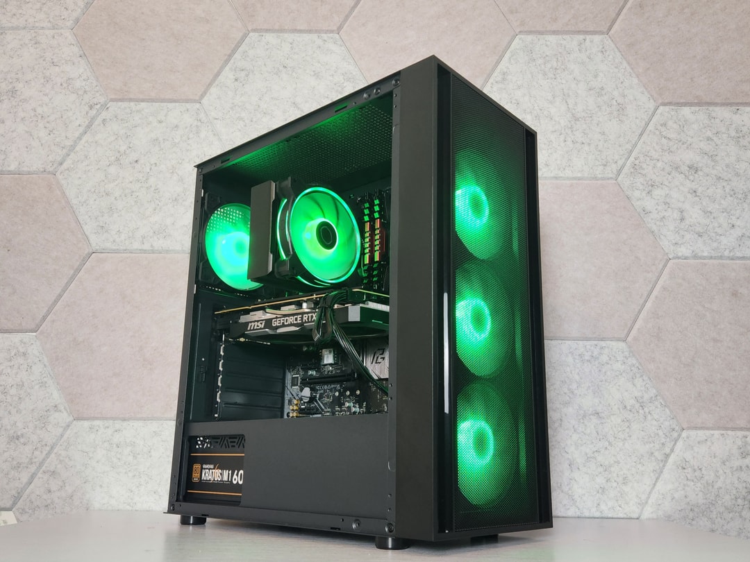 【ゲーミングPC】CPU ryzen 5 3600 / GPU rtx2070 🖤Gaming PC | RTX 2070 Super | Ryzen 5 3600 | 16GB RAM | 512GB