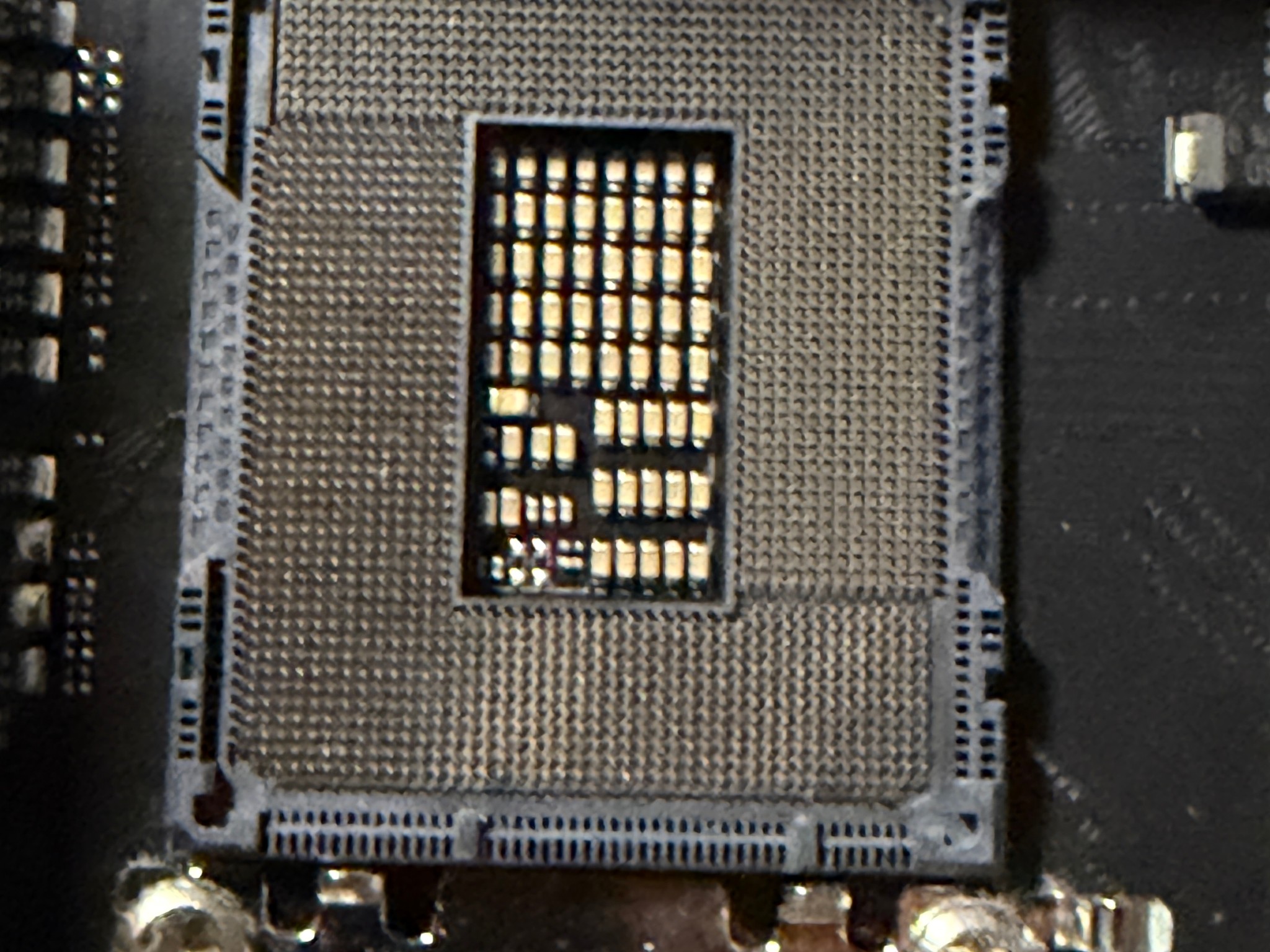 ASUS B660-I GAMING WIFI motherboard