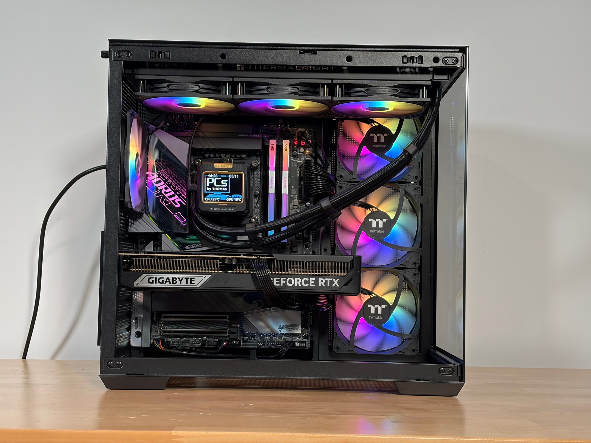 RTX 5080 Intel Core Ultra 7 270k Plus 48gb DDR5 Gaming PC