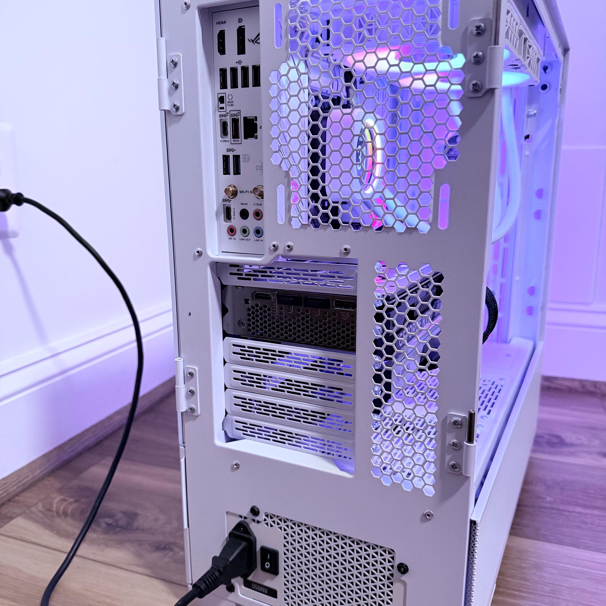 ❄️"Glacier Bloom"🌸| 1440p Gaming | RTX 4070 Ti 12GB | Intel i7 12700K | 32B DDR4 | 1tb NVME Storage