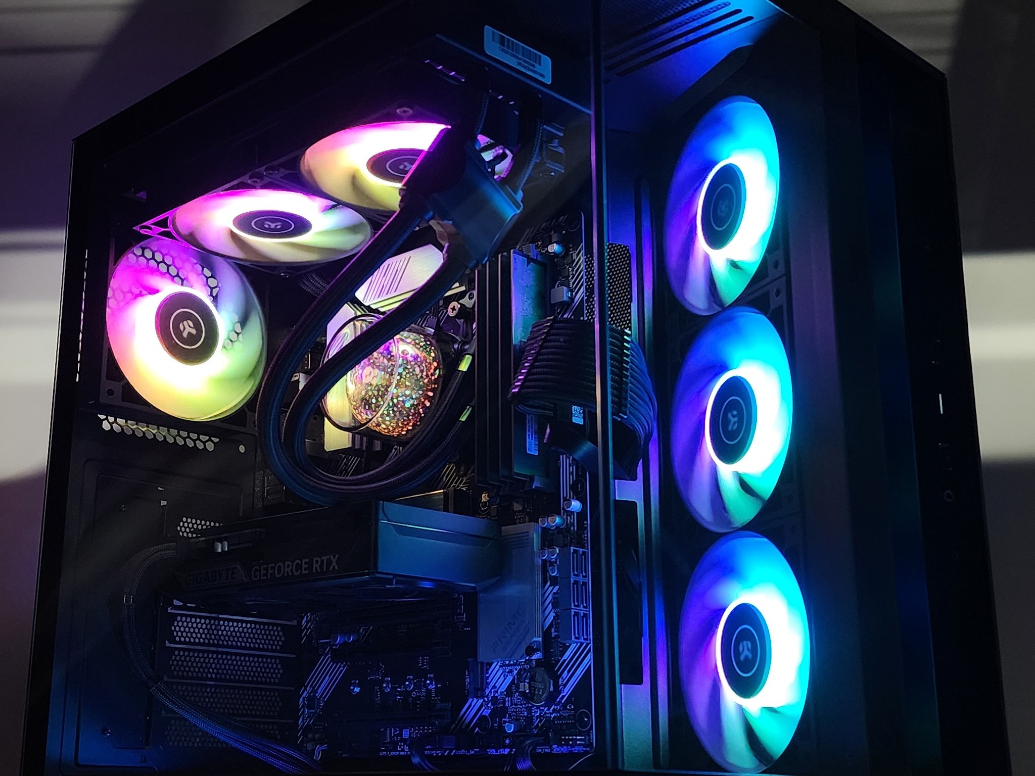 Gaming PC Ryzen 7 5700X 16GB RAM 1TB SSD RTX 5060  8GB Windows 11 Computer