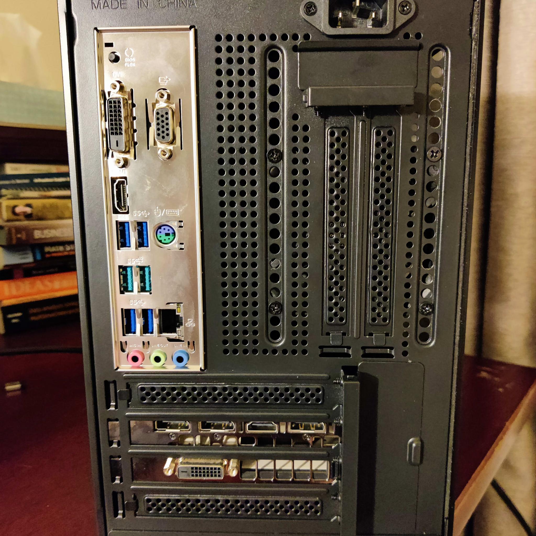 COMPACT MATX! Ryzen 5 3600 + GTX 1080 + 1TB NVME + 16GB RAM