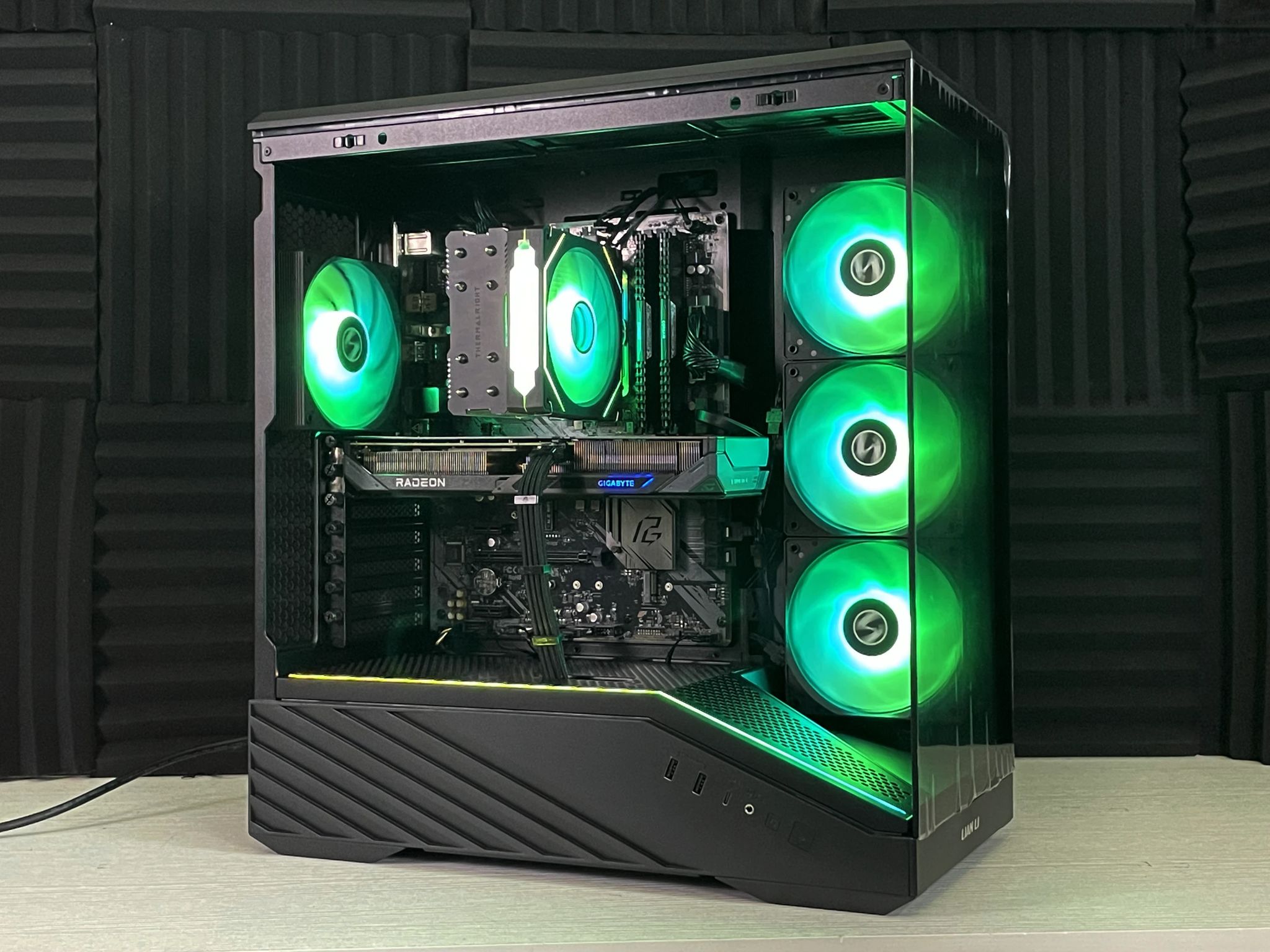 🍀 EMERALD Gaming PC | RX 9060 XT 16GB | Ryzen 7 5800XT | 32GB DDR4 | 2.5TB | WiFi + BT | FREE SHIP