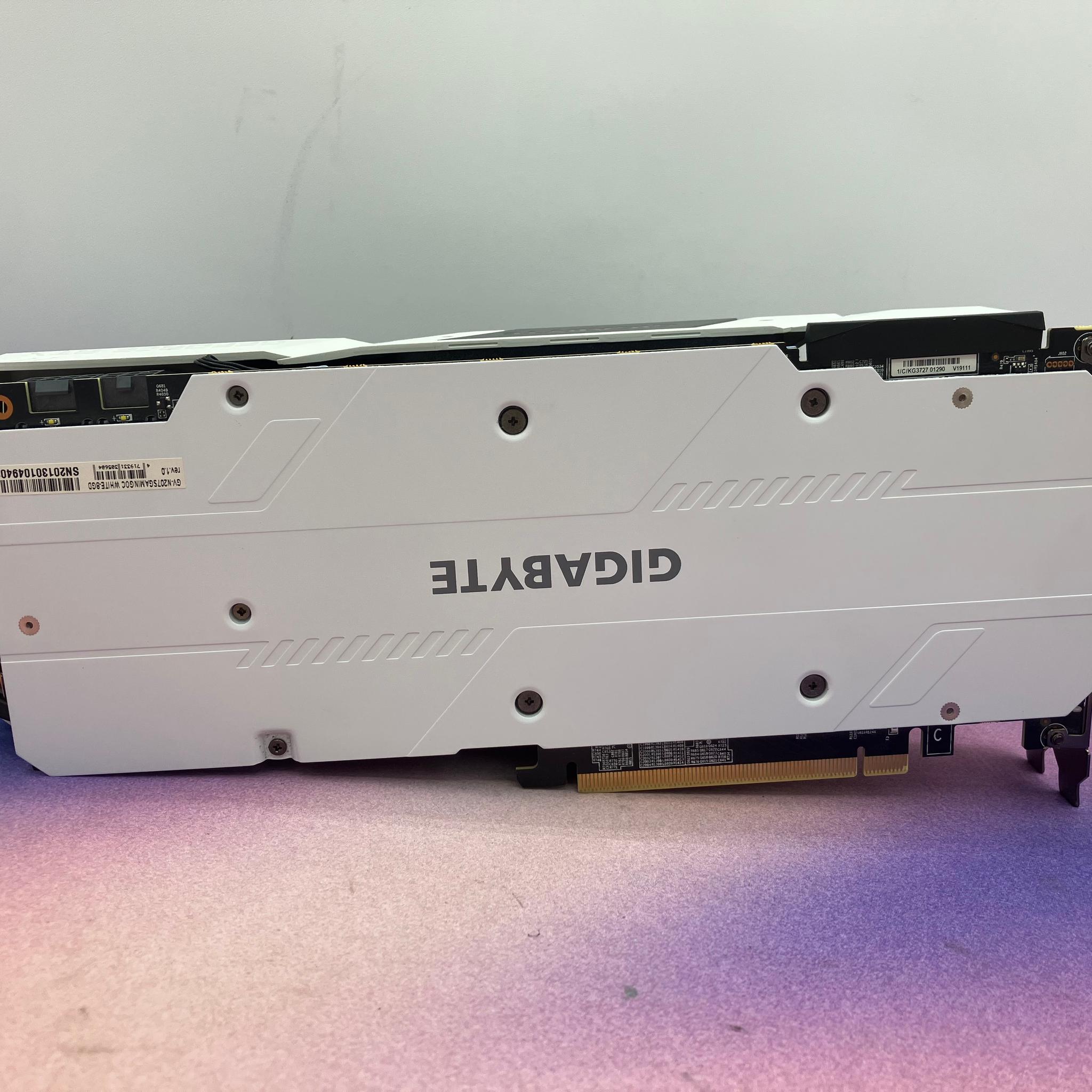 GIGABYTE GAMING OC 3X WHITE GeForce RTX 2070 SUPER