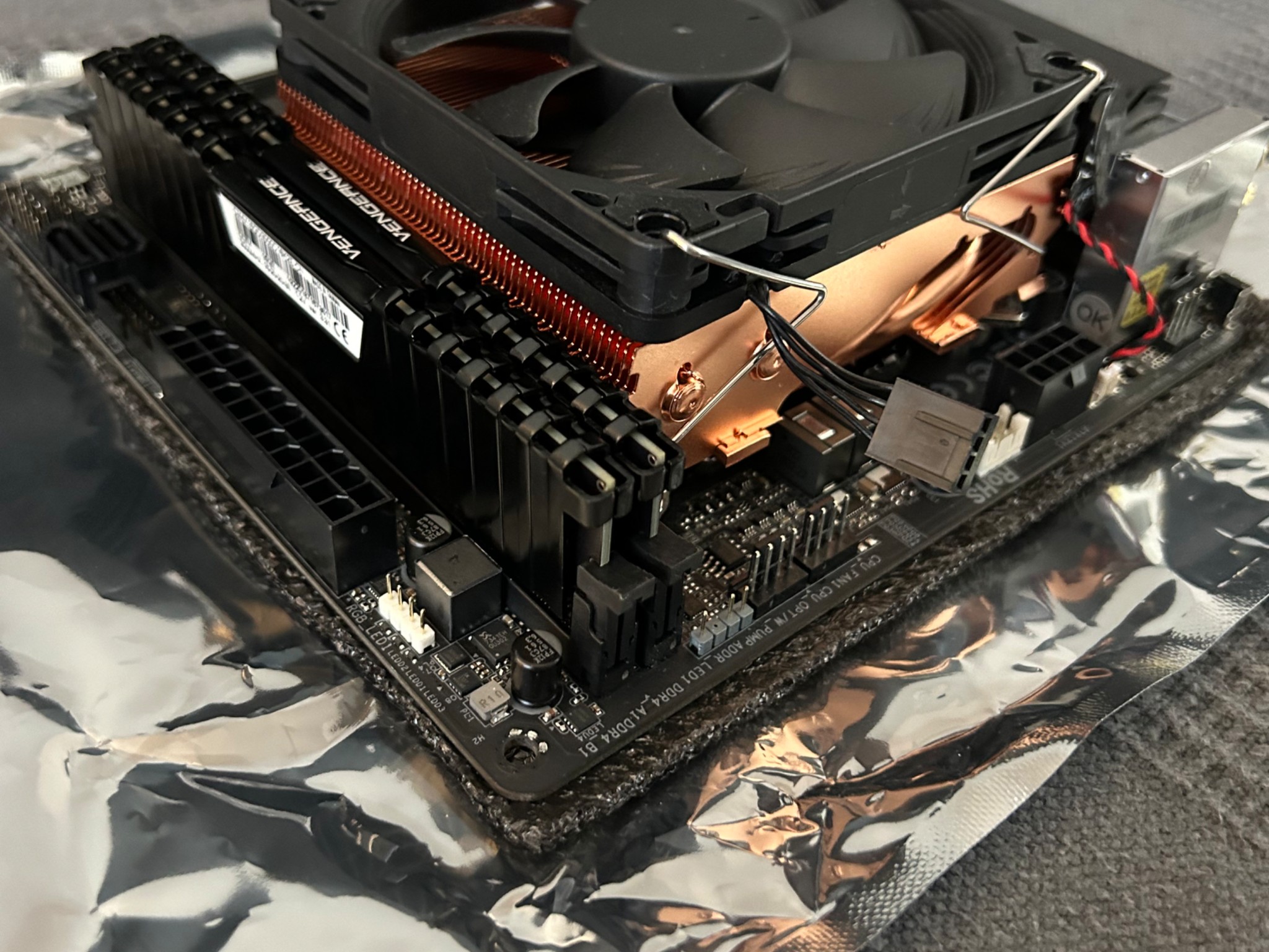 Mini ITX Bundle - Z390, i7 9700F, 32GB RAM, CryoRig C7 Cu Edition