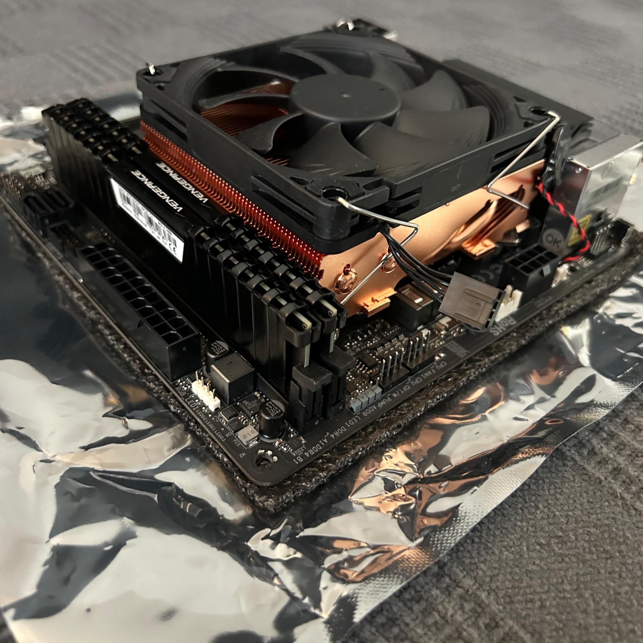 Mini ITX Bundle - Z390, i7 9700F, 32GB RAM, CryoRig C7 Cu Edition