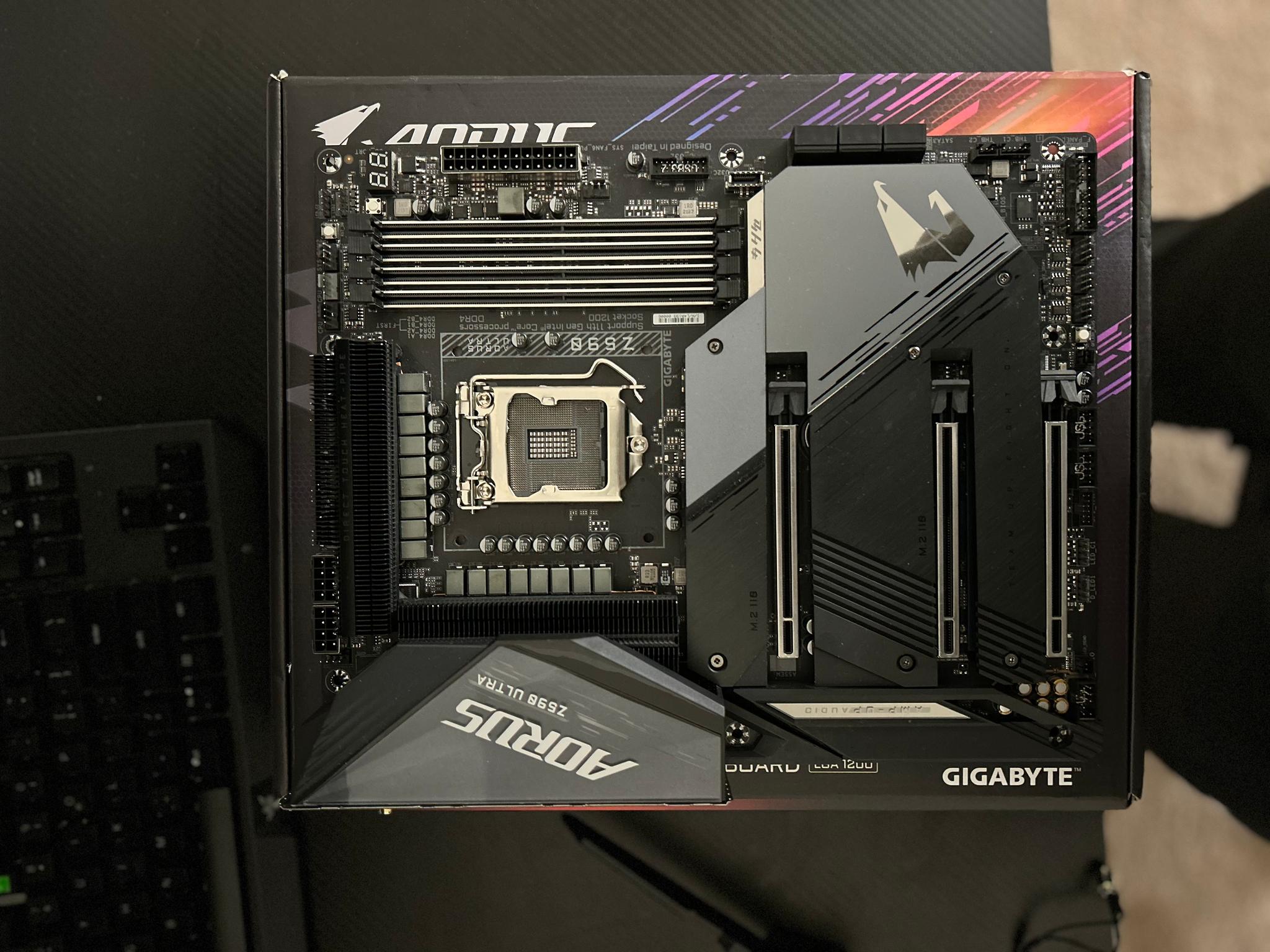 GIGABYTE Z590 AORUS ULTRA
