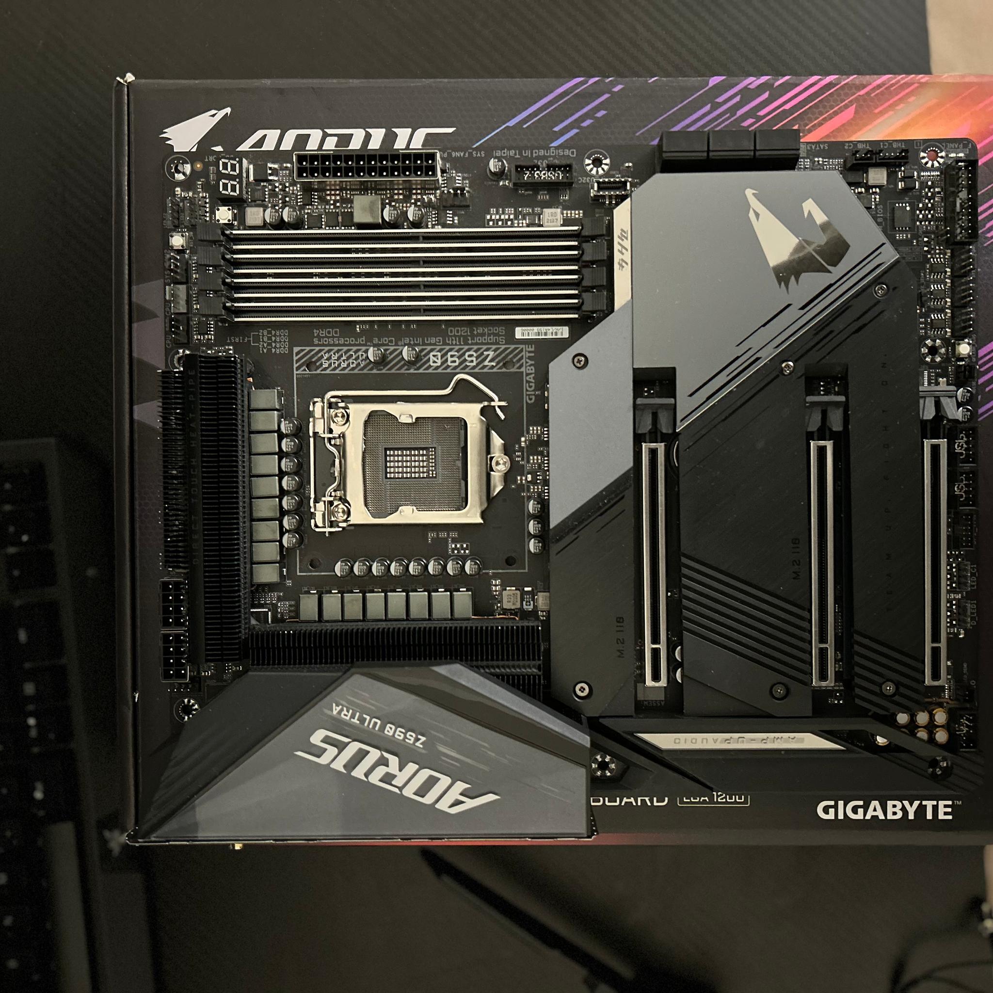 GIGABYTE Z590 AORUS ULTRA