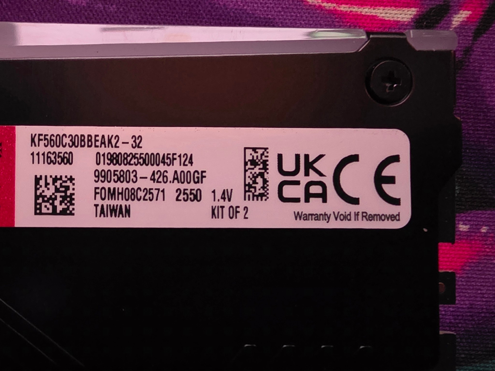 32GB KINGSTON FURY BEAST RGB DDR5 6000MT/s (2x16GB) Kit