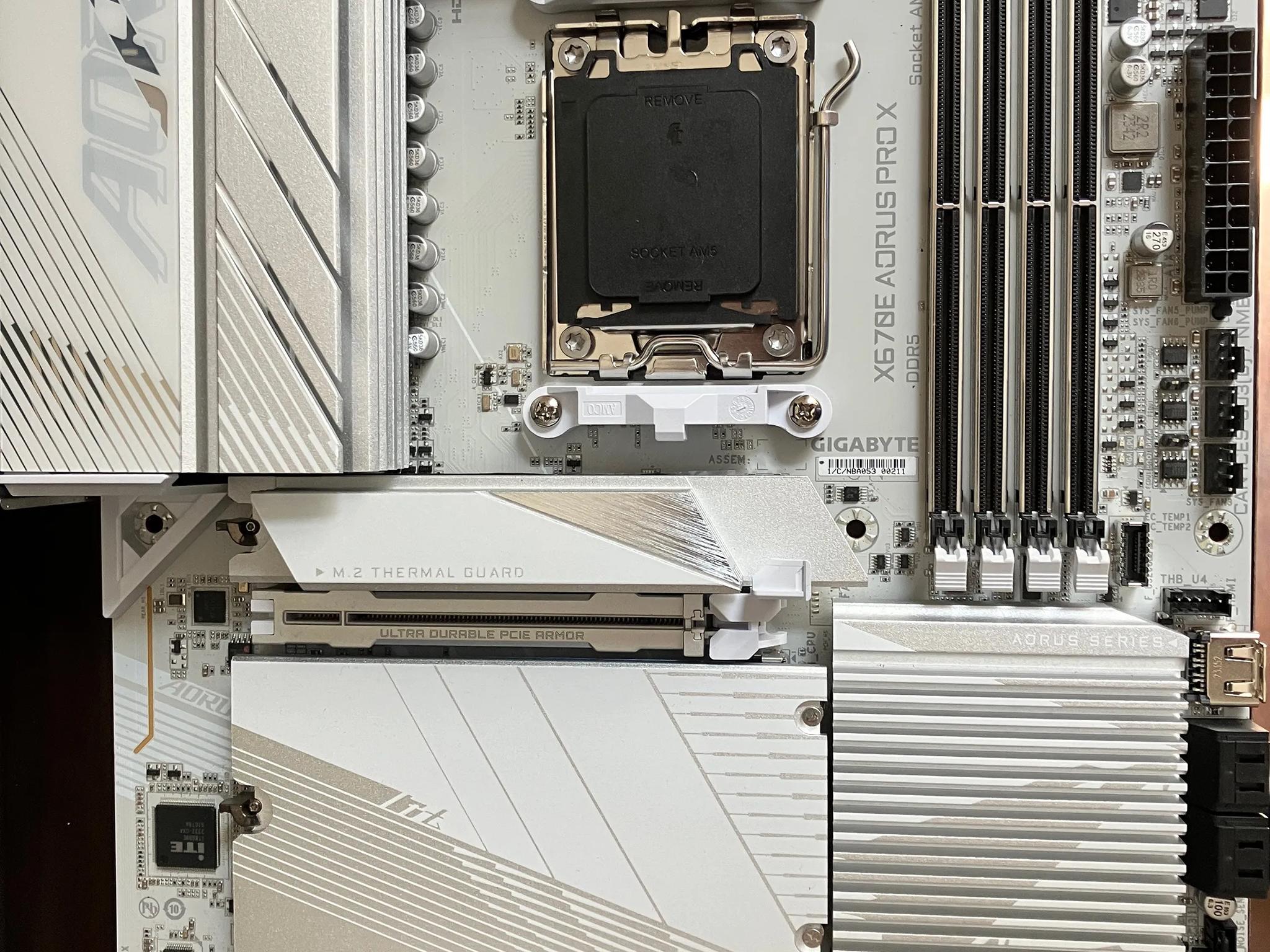 Gigabyte Aorus X670E Pro X