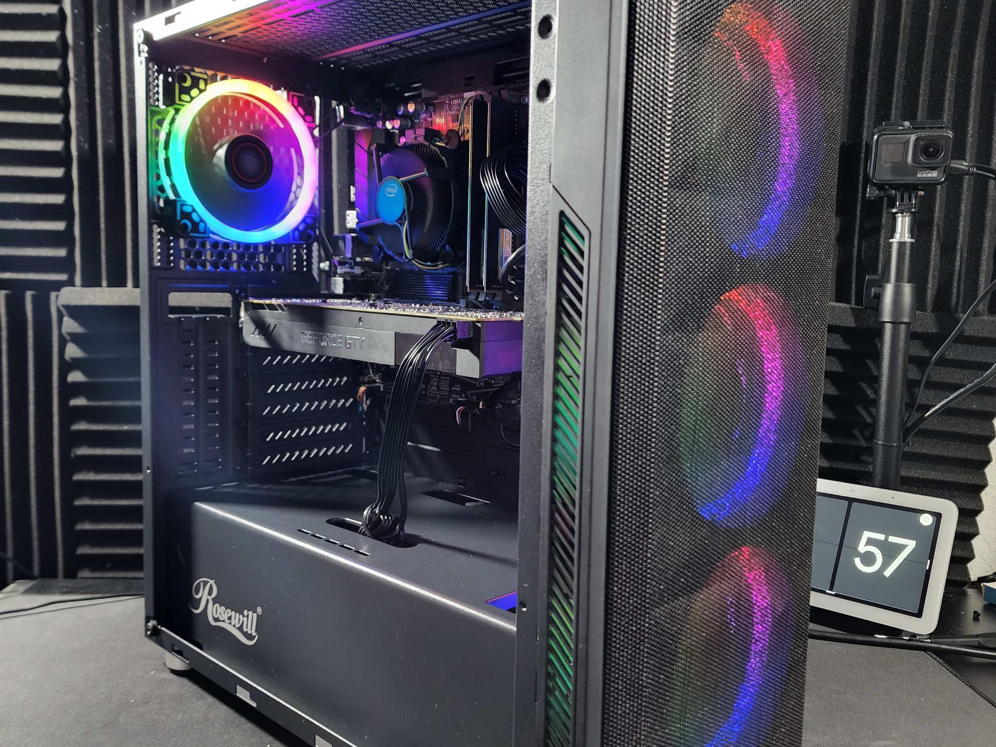 DarkLight - i3 10100F GTX 1070 250GB SSD