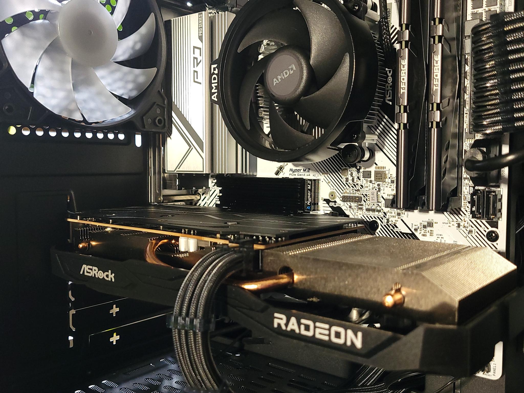 Ryzen 5 3600 | RX 6600 | 1TB DRAM SSD | 16GB RAM | Windows 11 activated