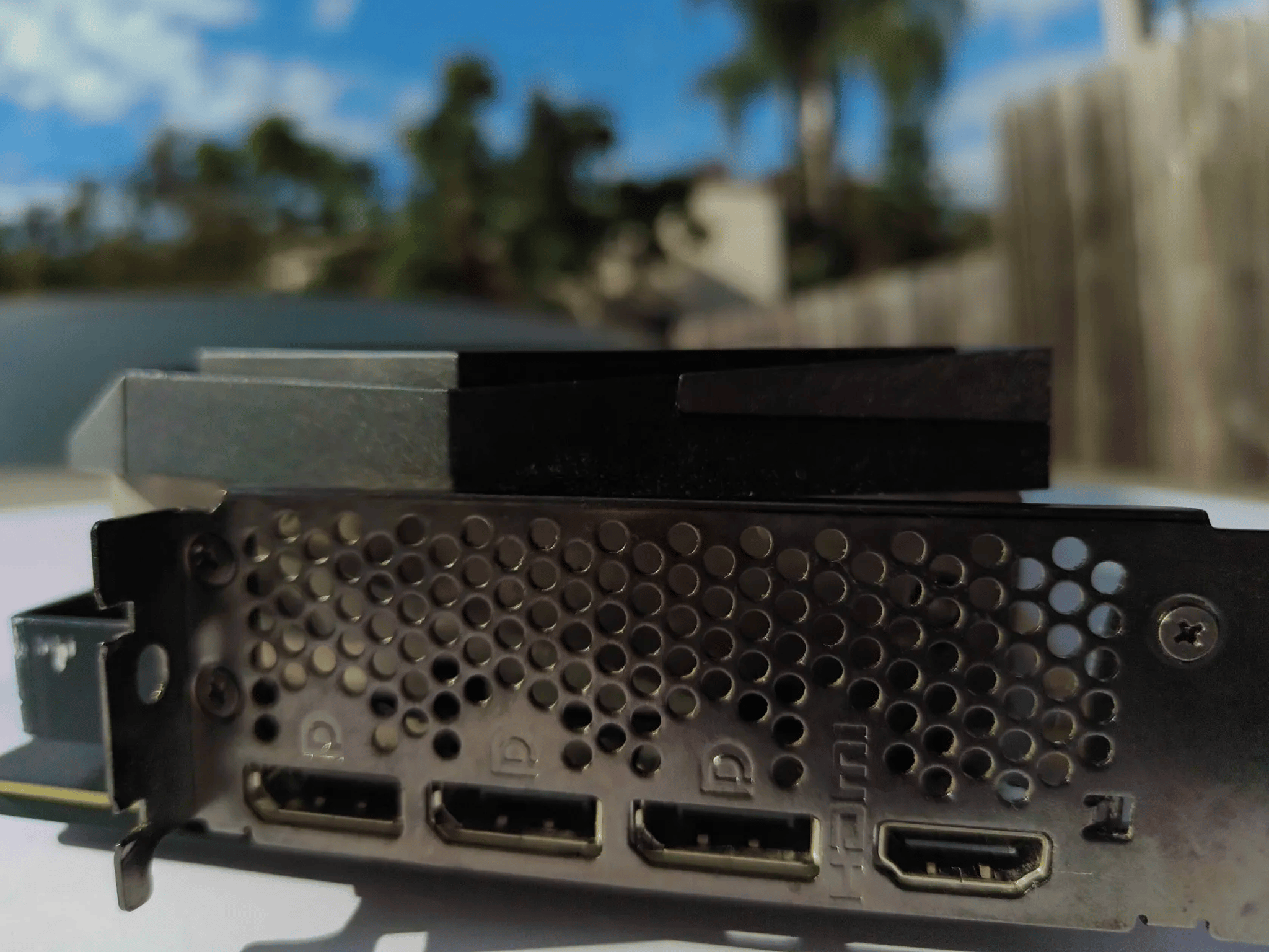 MSI GeForce RTX 3080 GAMING TRIO 10G
