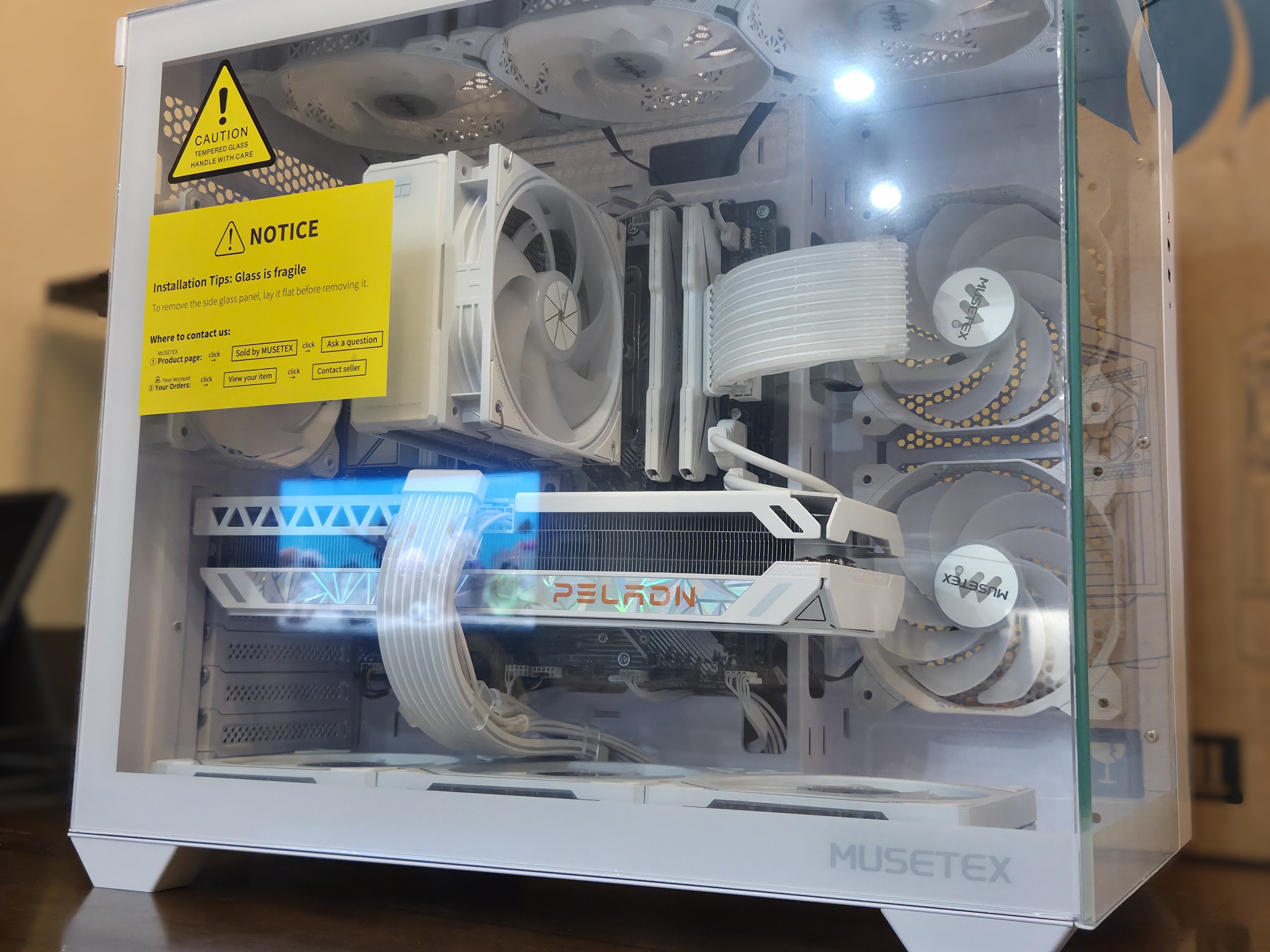The Yeti! ❄️ – Ryzen 5 7500F • RTX 3070 Ti • 32GB DDR5 6000 • Temp Display • 1440p Gaming PC