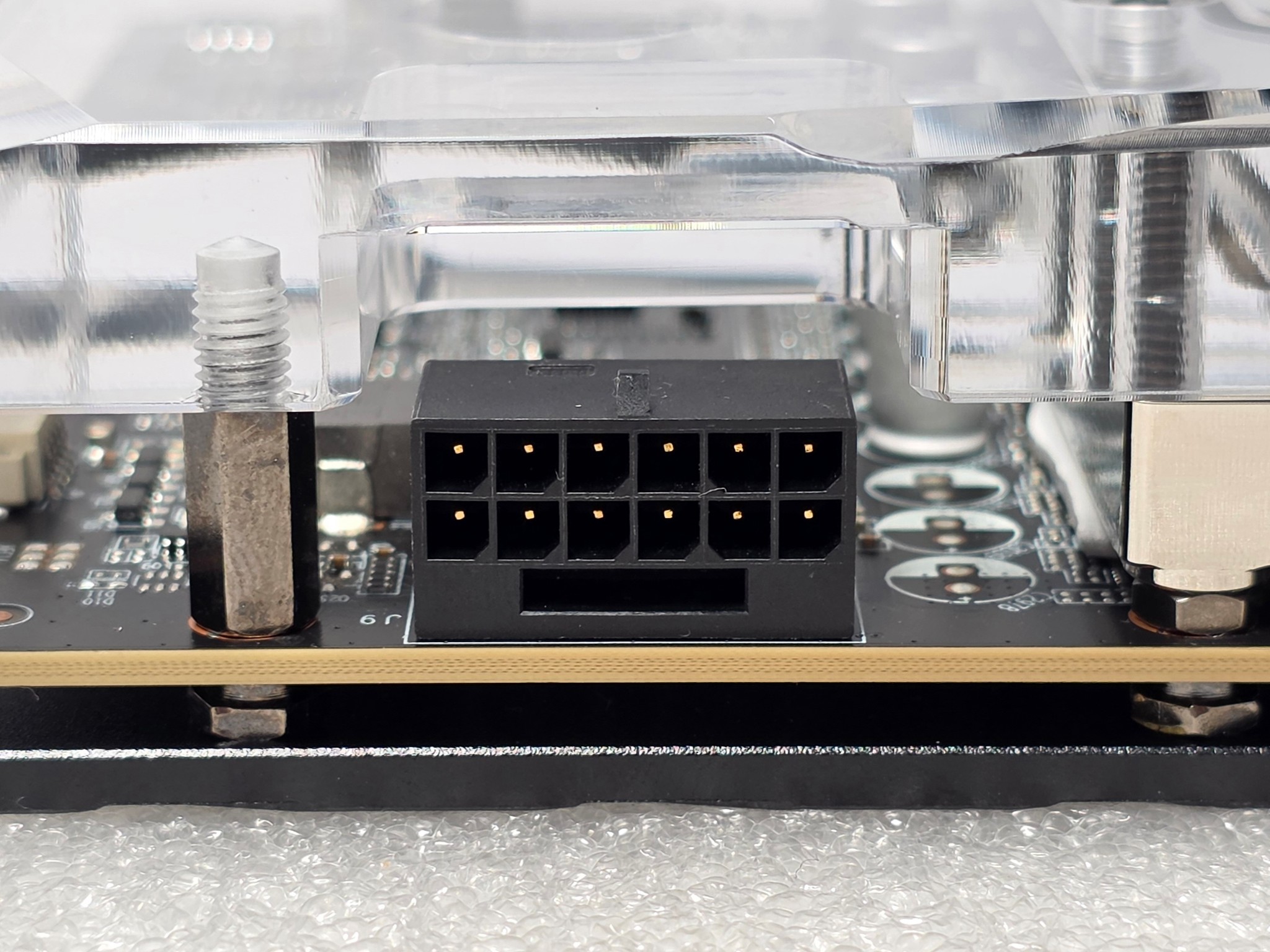 ZOTAC GeForce RTX 4080 Super Trinity OC (ZT-D40810J-10P) With Bykski Waterblock