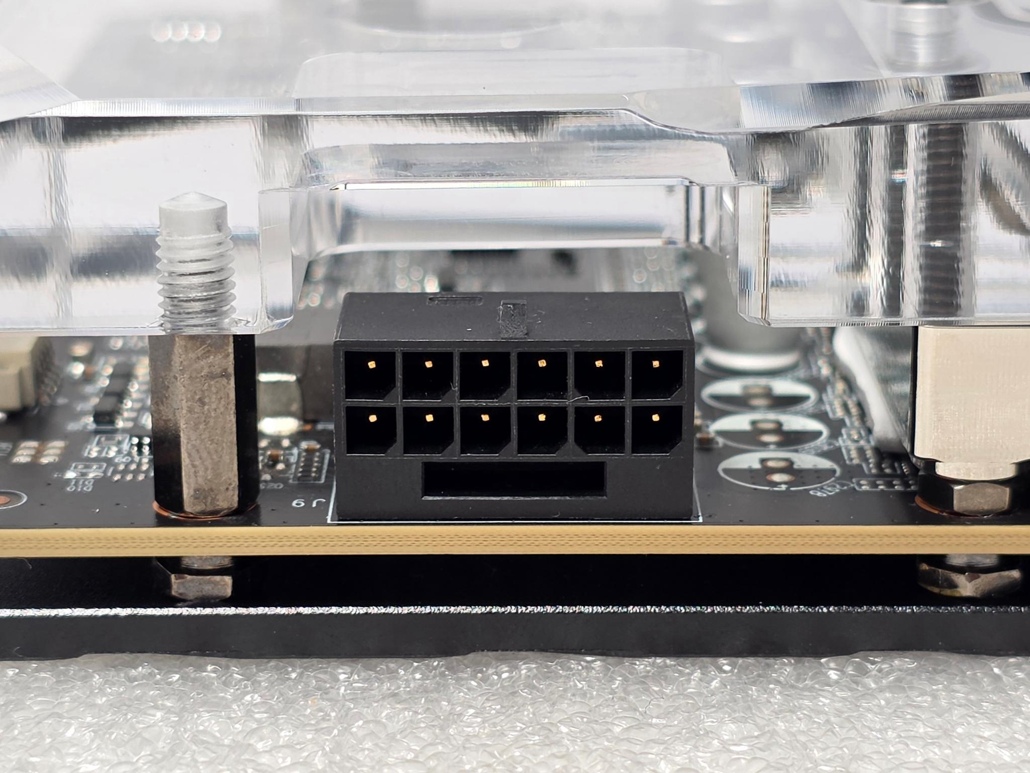 ZOTAC GeForce RTX 4080 Super Trinity OC (ZT-D40810J-10P) With Bykski Waterblock
