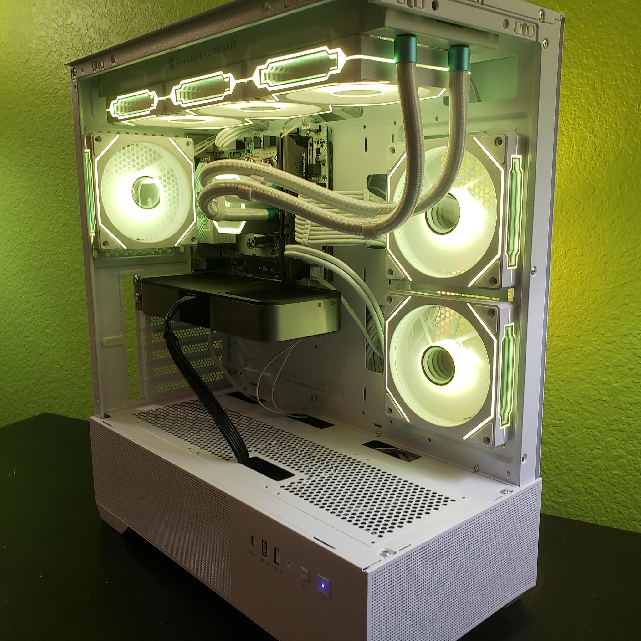 Gaming PC | RTX 3070 | Ryzen 7 3700x | 16GB RAM| Wi-Fi and Bluetooth