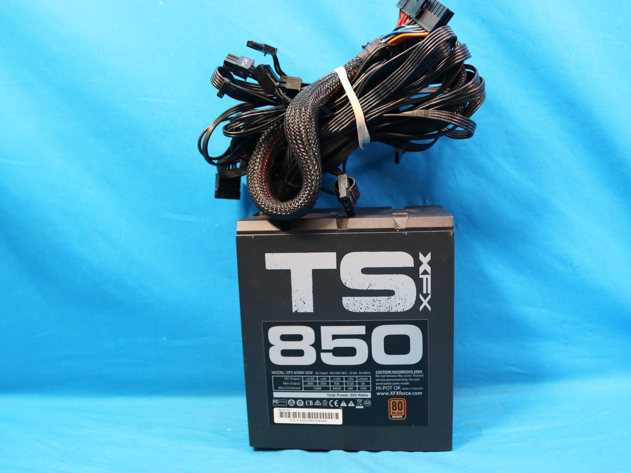 XFX TS Series 850 850W 80+ Bronze ATX Desktop PSU XPS-850W-SEW - 4291868079