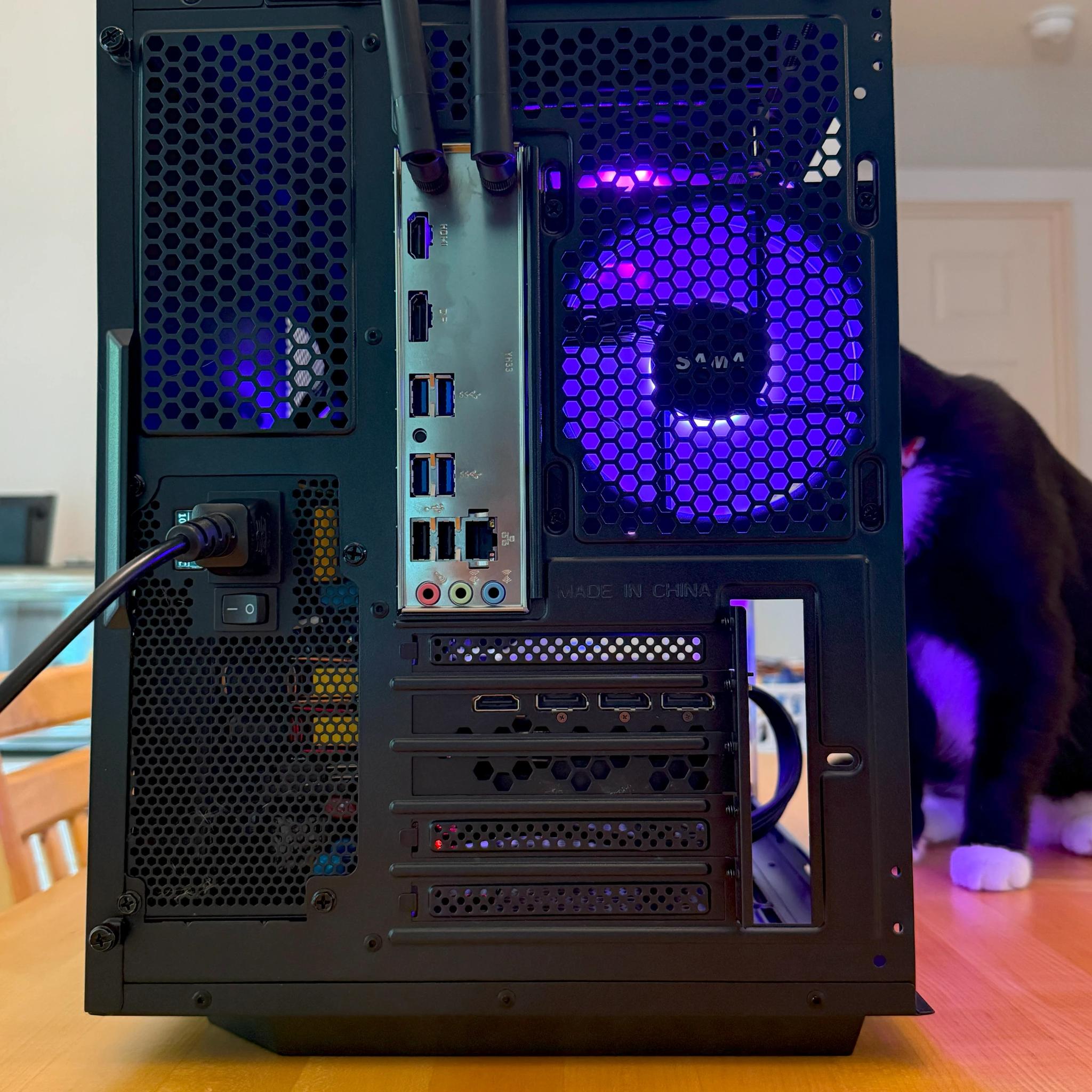 🐈‍⬛ 💨 RTX 3090 24gb, 32gb DDR5, AM5 Ryzen 8400f, Wifi Equipped, ARGB, AIO Cooled Gaming PC 🐈‍⬛ 💨