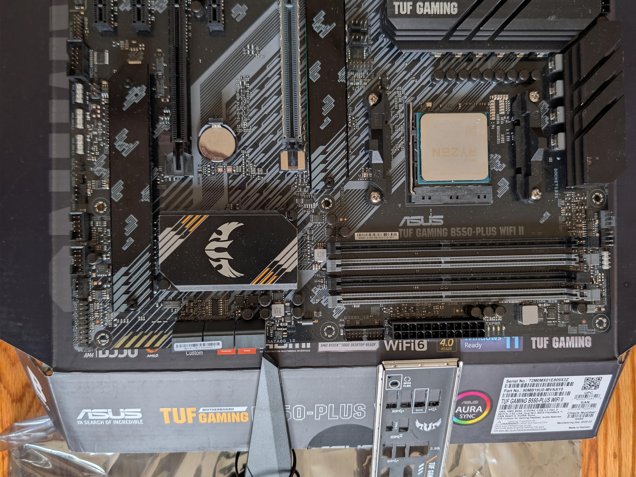 ASUS TUF GAMING B550-PLUS - Image 2