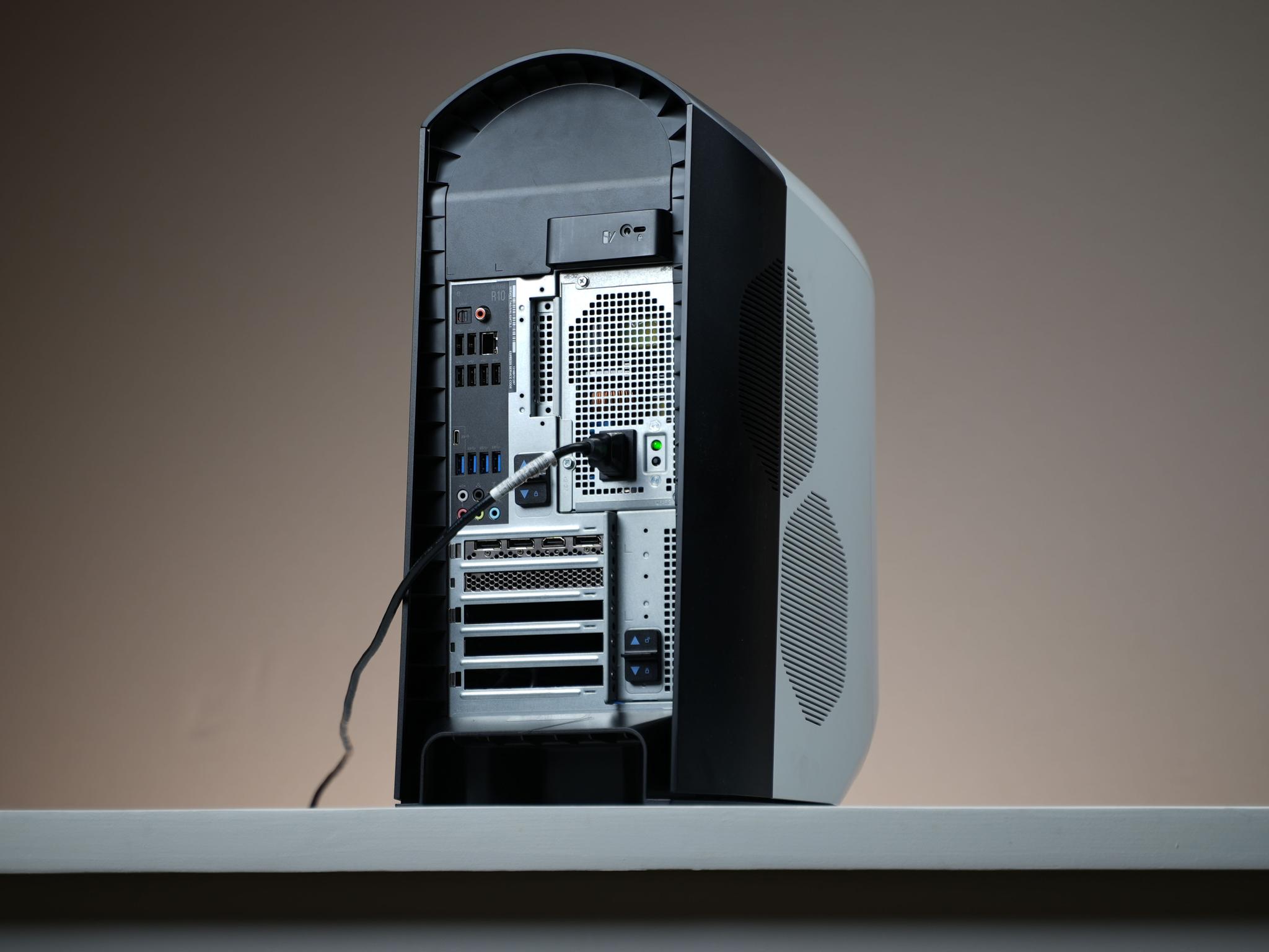 “Auraform” RTX 2080 Super Ryzen 9 5900 32GB 1TB Windows 11 Gaming PC Powerhouse