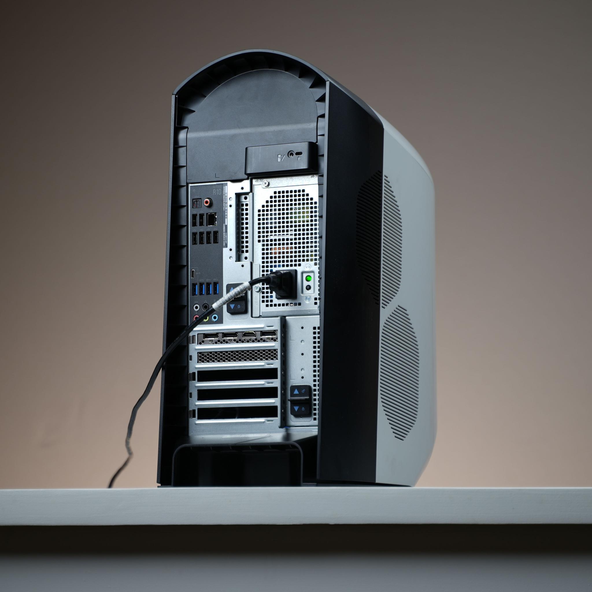 “Auraform” RTX 2080 Super Ryzen 9 5900 32GB 1TB Windows 11 Gaming PC Powerhouse