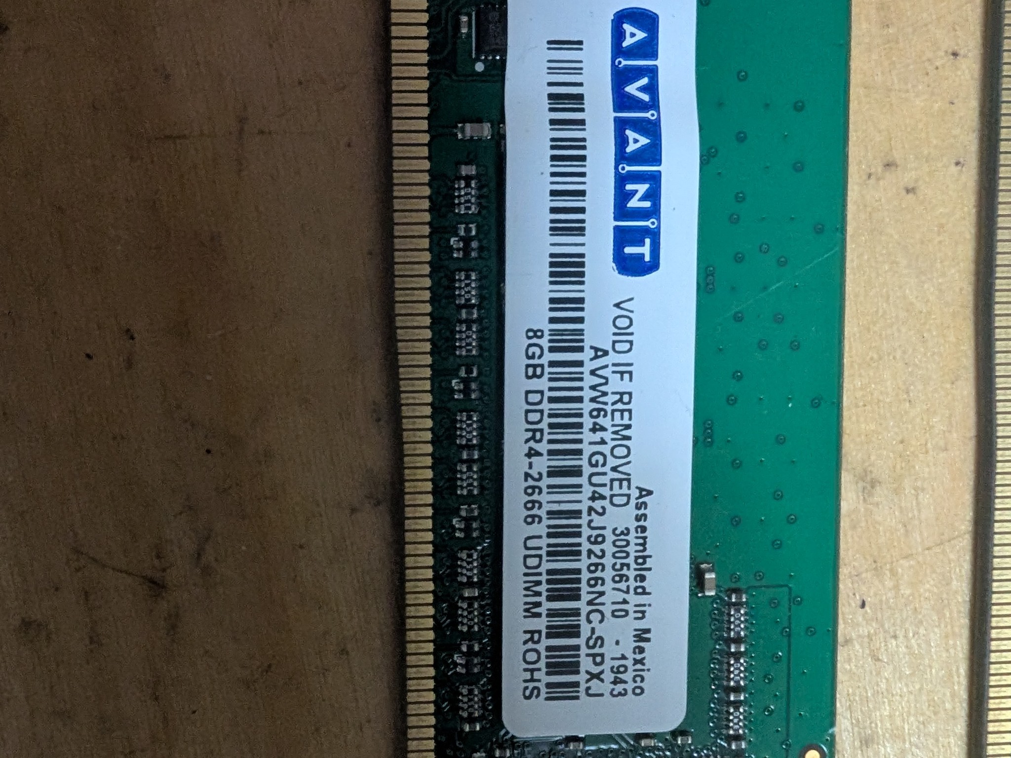 Intel Core i5-8400 + 16GB DDR4 2666MTs