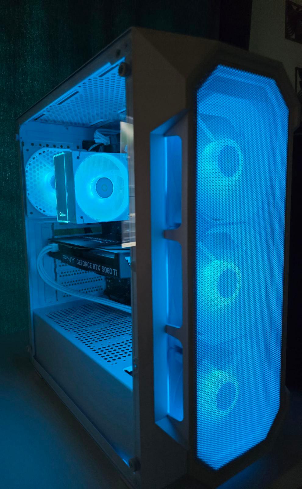 RTX 5060TI 16GB|RYZEN 7 5800XT |32GB DDR4 | 1T NVMe | The Mid-Range Beast RTX