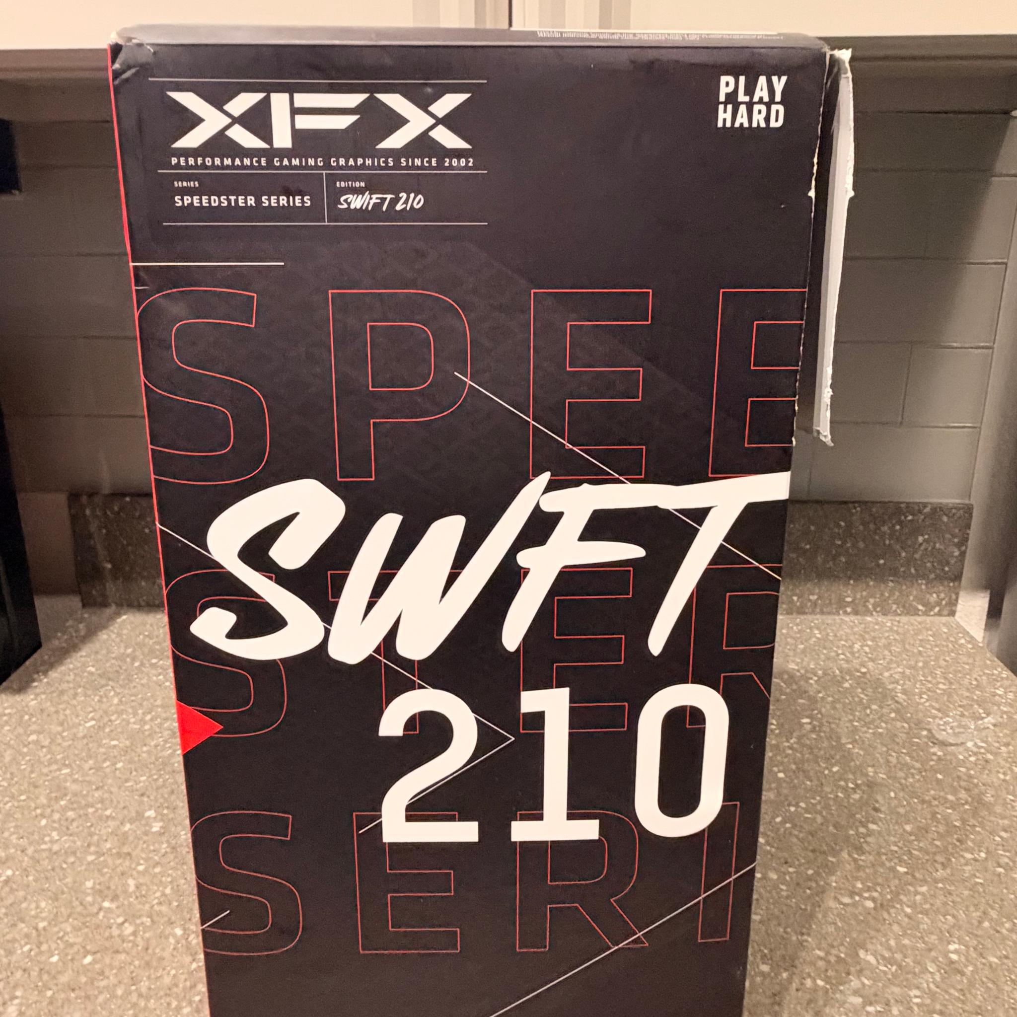 XFX Speedster SWFT210 Radeon RX 7800XT 16 GB GDDR6