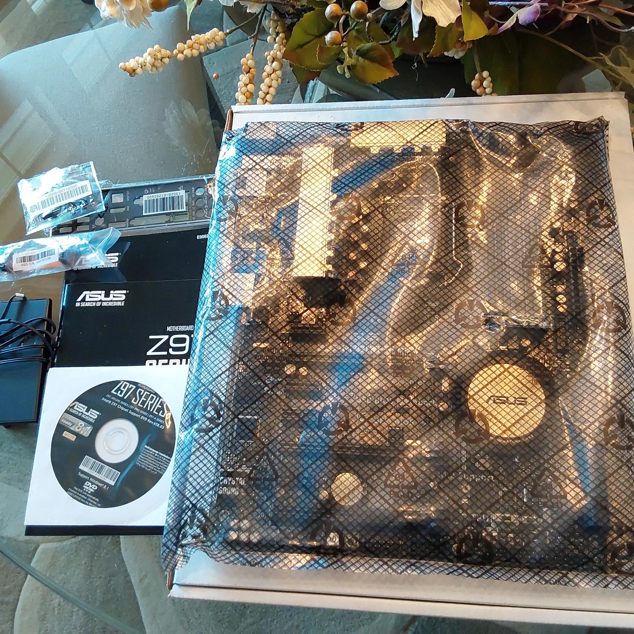 ASUS INTEL Z97 PR0 WiFi-AC LGA1150 DDR3 ATX MOTHERBOARD