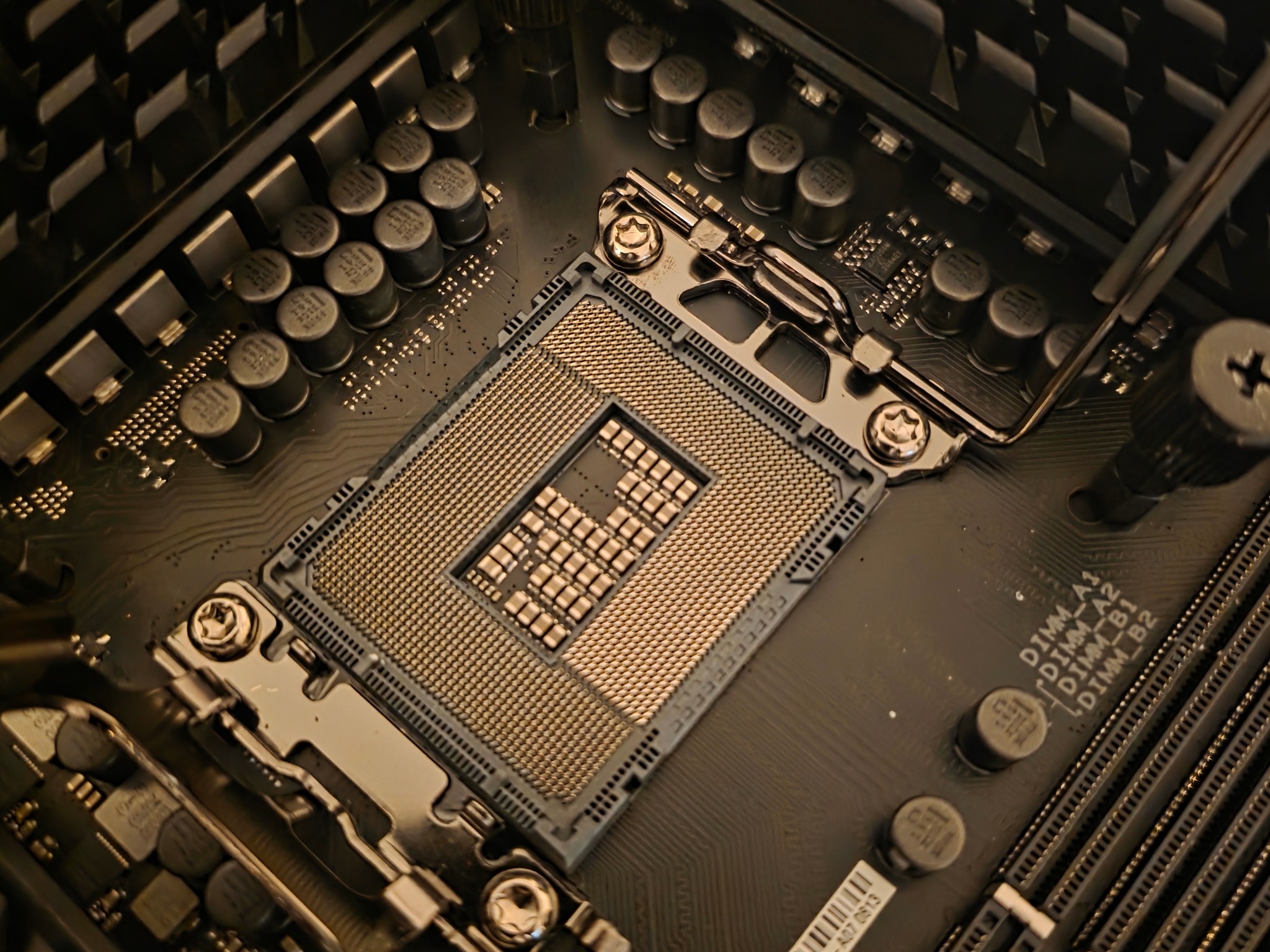 ROG MAXIMUS  Z790 HERO