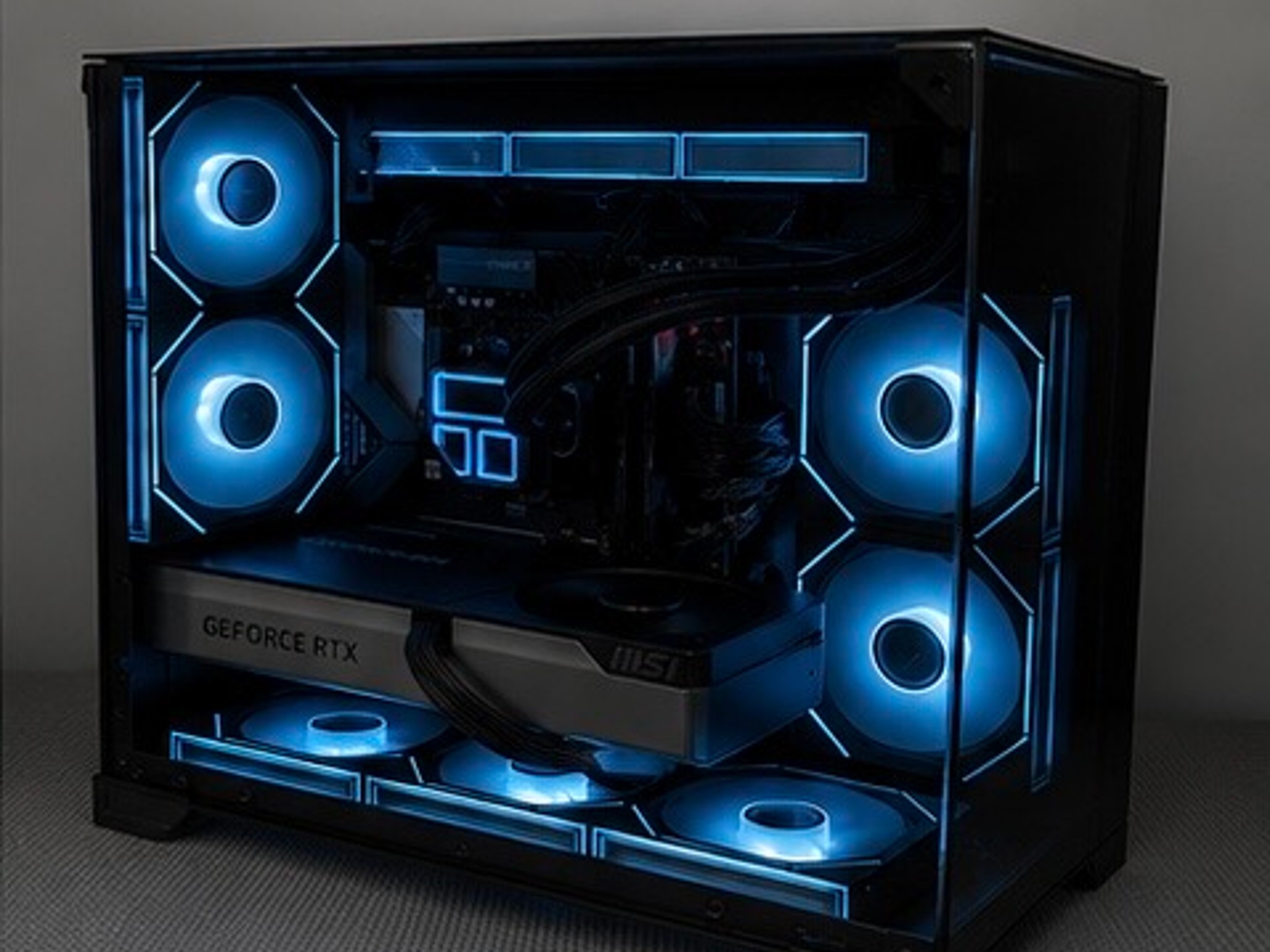 RTX 5070ti | Ryzen 7 7800X3D | 32GB DDR5 6000MT/s | 2TB NVMe