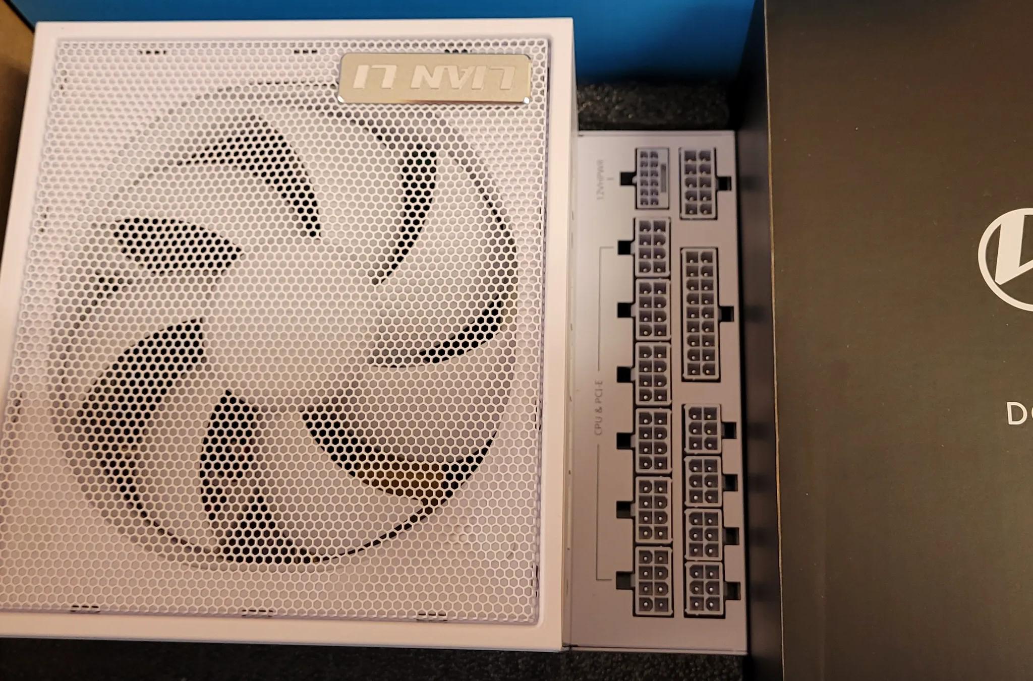 Lian Li Edge 1000W ATX 3.1 Power Supply, White