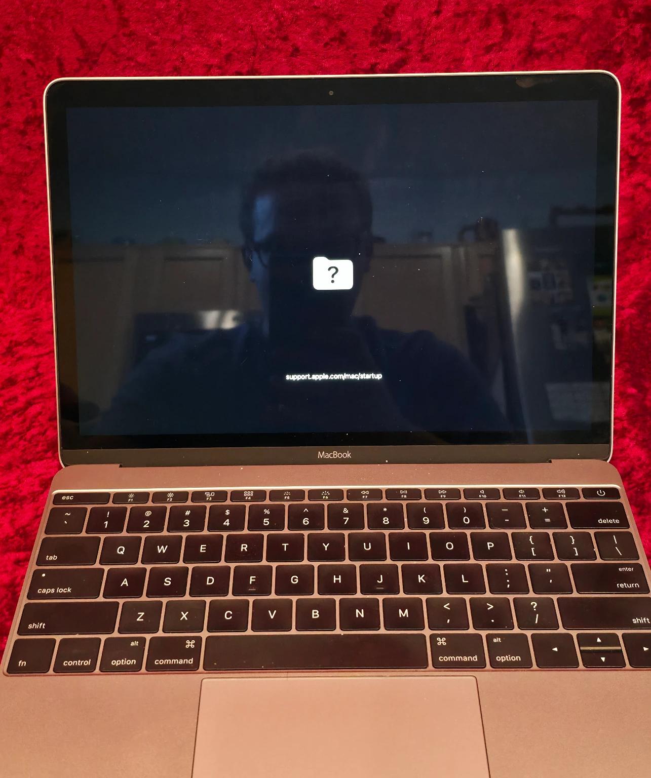MacBook Air A1534